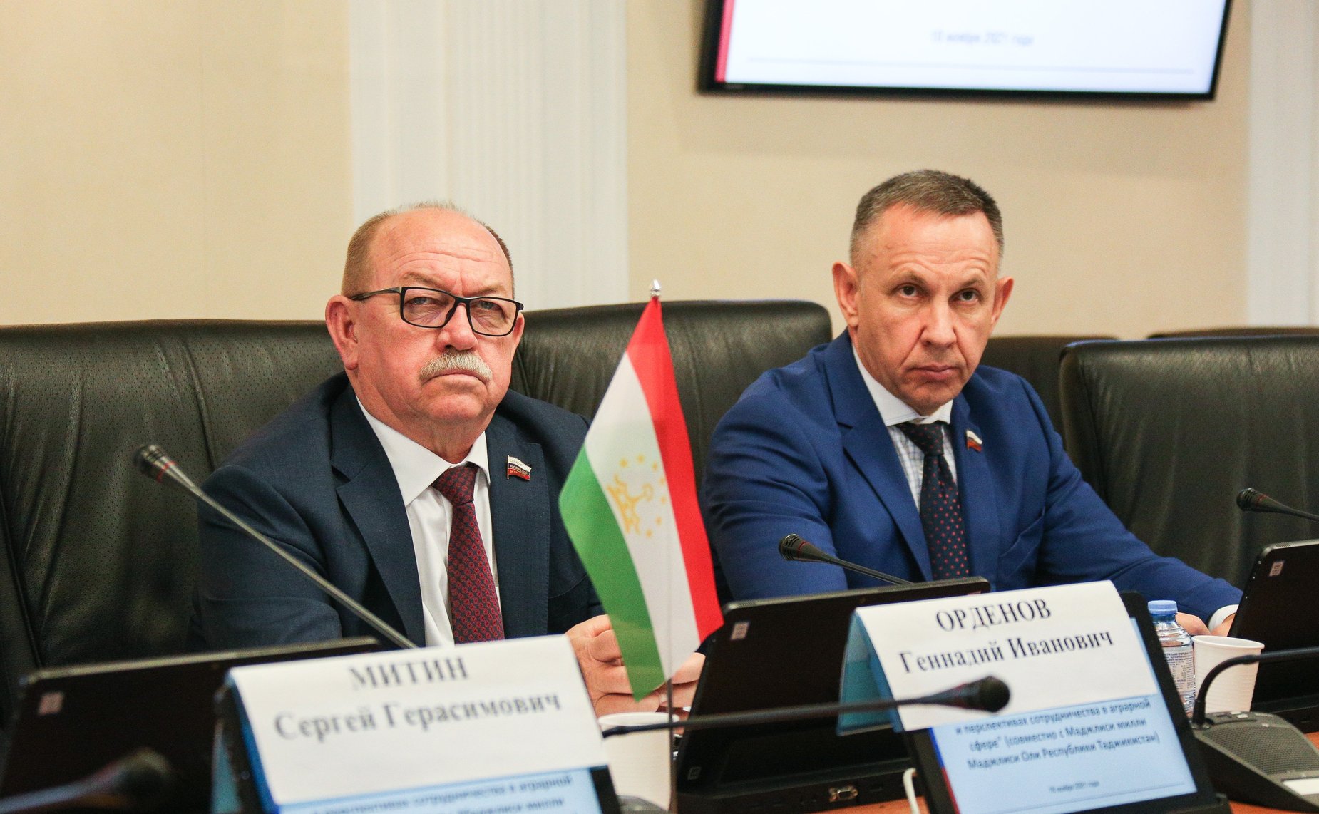 В рамках подготовки к VII Межпарламентскому Форуму «Таджикистан-Россия: потенциал межрегионального сотрудничества» состоялось заседание «круглого стола» на тему: «О состоянии и перспективах сотрудничества в аграрной сфере»