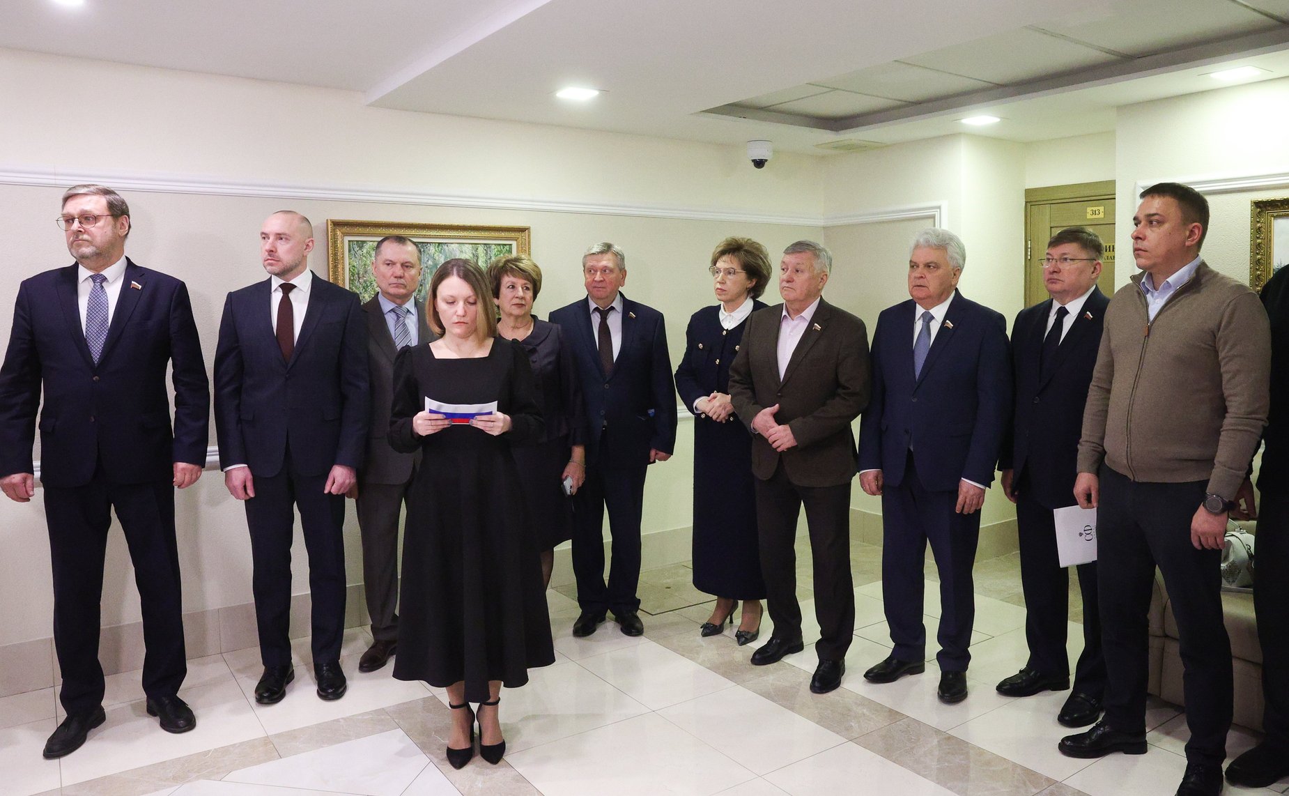 Открытие в Совете Федерации выставки портретов героев «Они сражались за Родину»