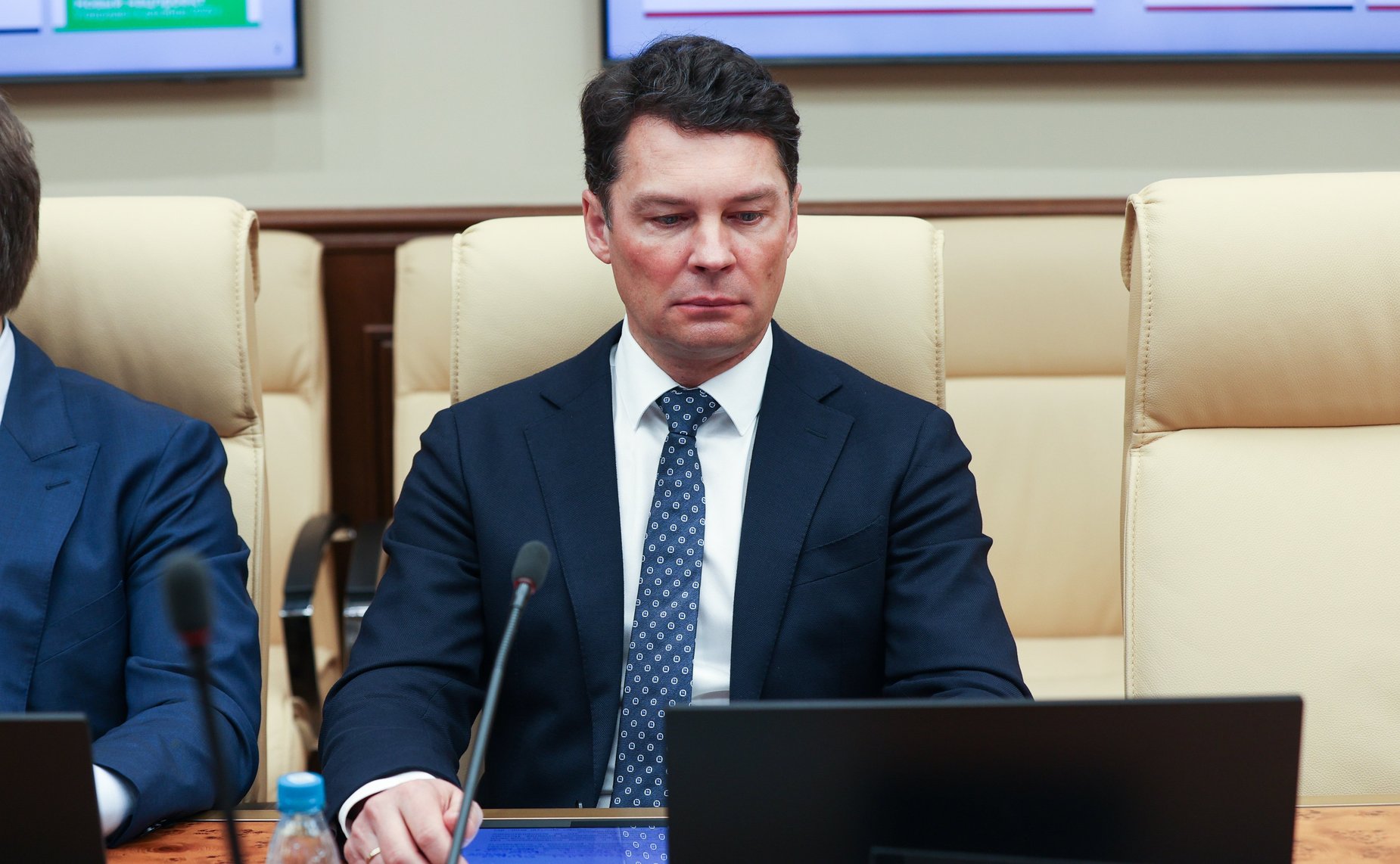 Круглый стол Комитета Совета Федерации по экономической политике на тему «Актуальные вопросы реализации национального проекта «Новые материалы и химия» в части малотоннажной химии. Подготовка кадров»