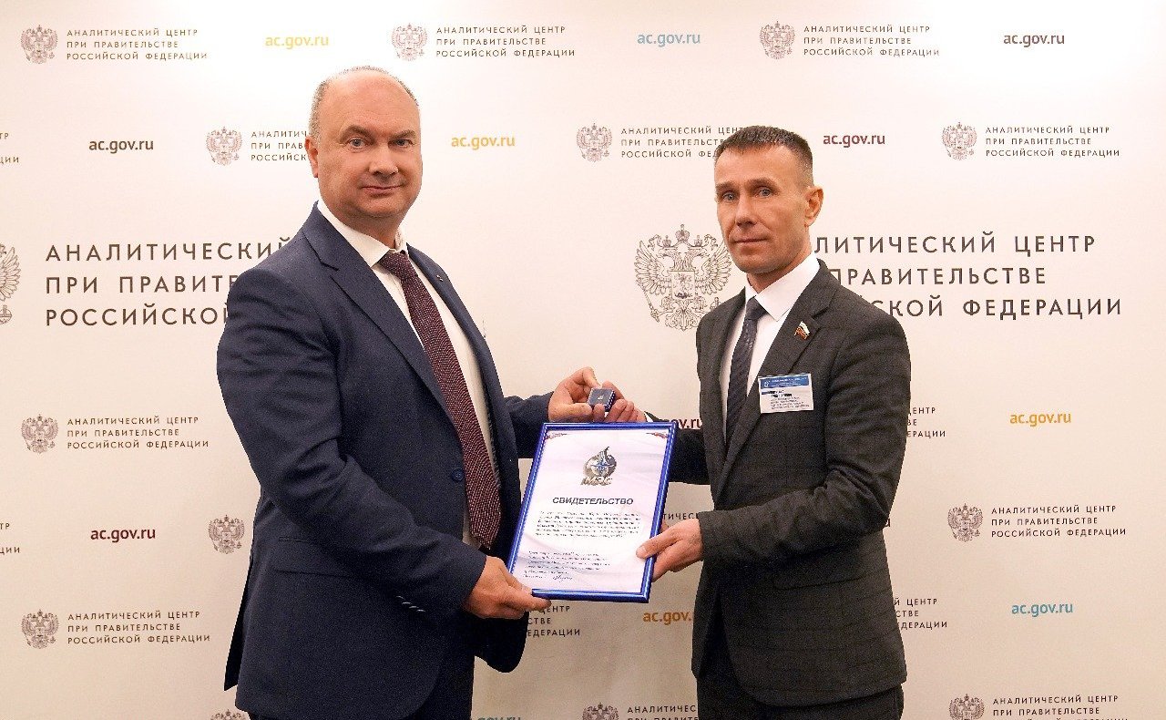 Юрий Нимченко принял участие в конференции «Направления реализации Морской доктрины Российской Федерации в части морских подводных нефтегазовых сооружений»