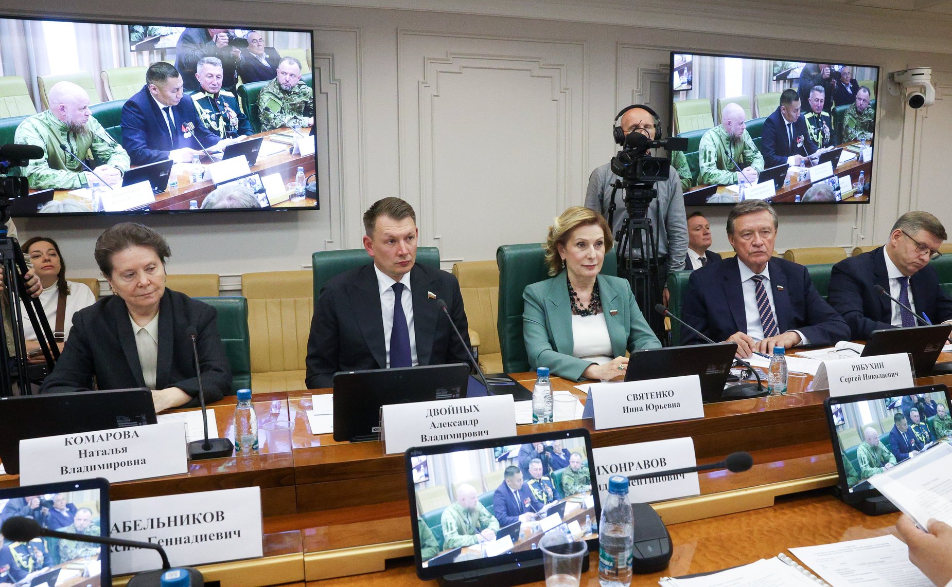 Встреча сенаторов Российской Федерации с участниками специальной военной операции — сельхозтоваропроизводителями