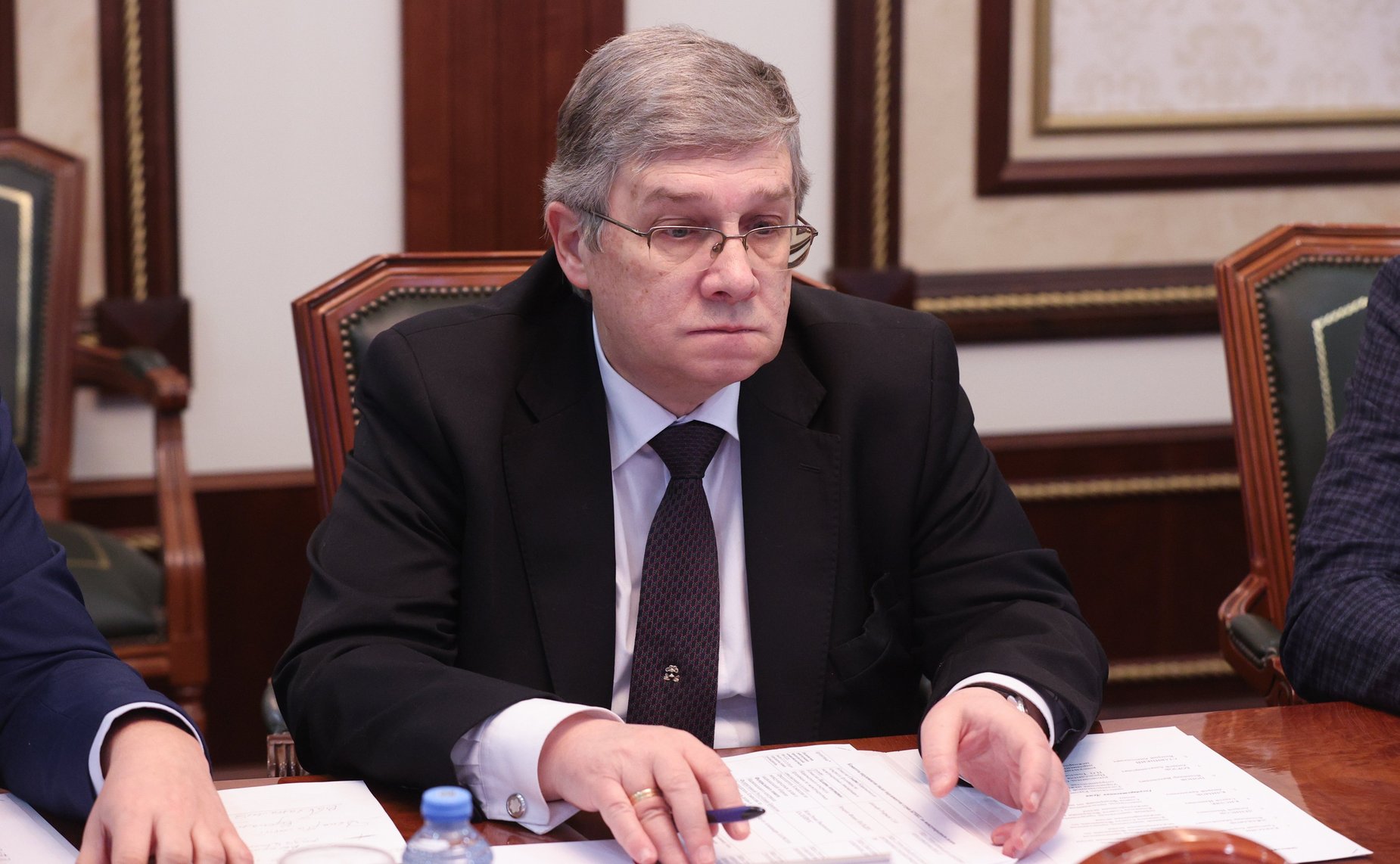 Заместитель Председателя СФ Константин Косачев провел заседание рабочей группы по подготовке X Парламентского форума БРИКС