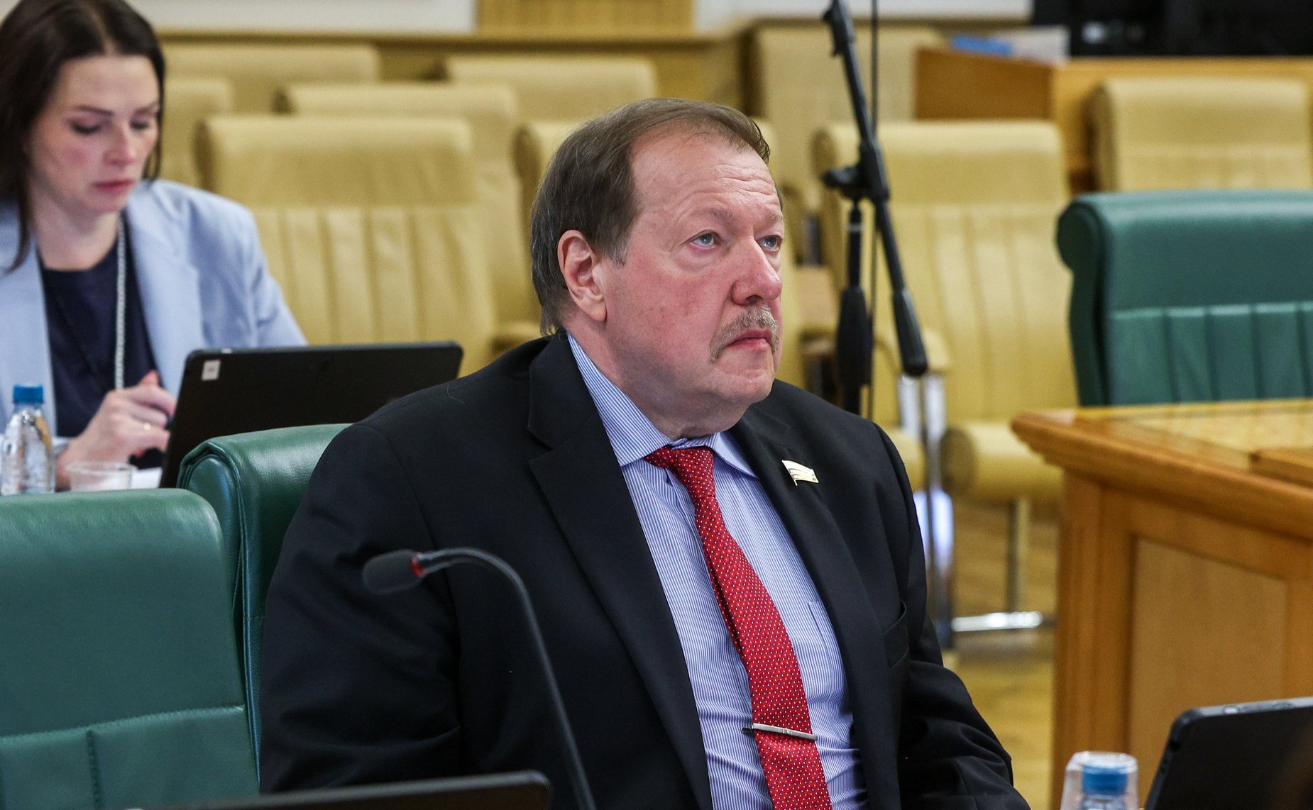 Александр Русаков