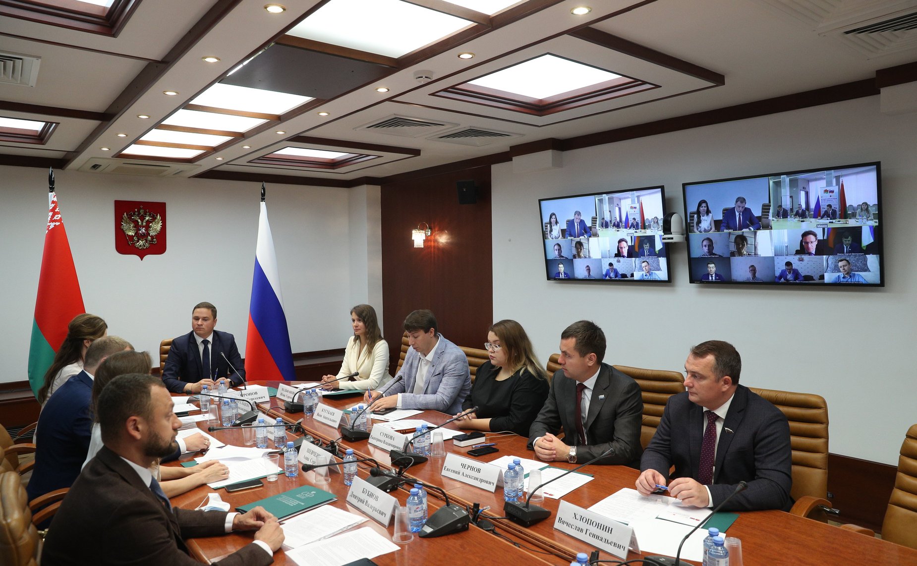 Совместное заседание руководящих органов Палаты молодых законодателей при СФ и Молодежного совета (парламента) при Национальном собрании Республики Беларусь