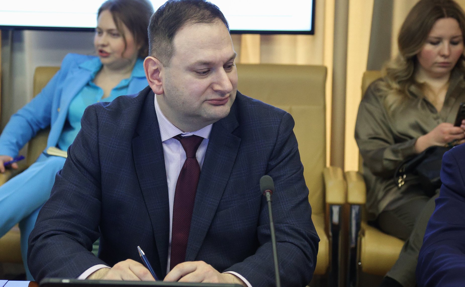 Заседание Комитета Совета Федерации по международным делам