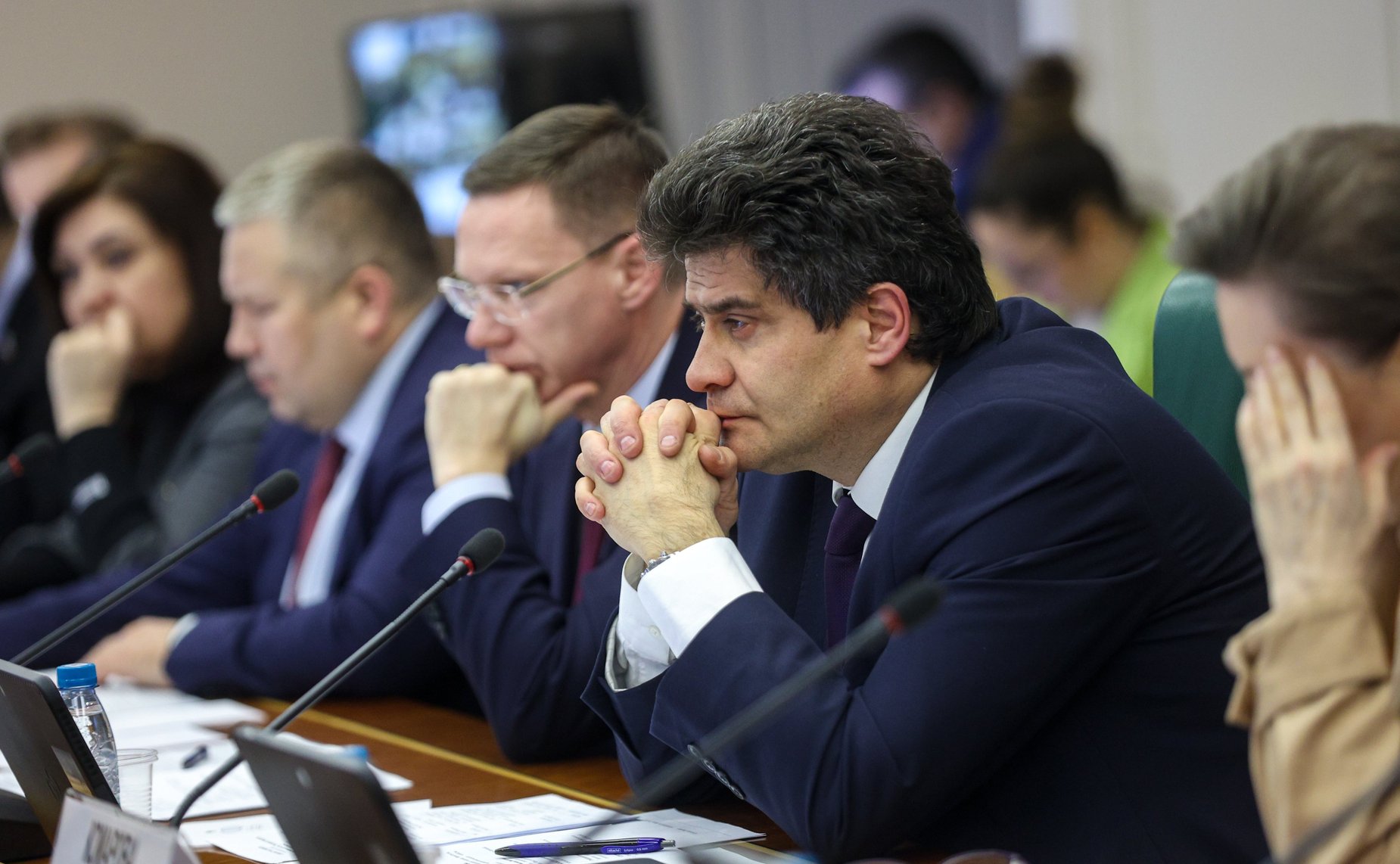 Совещание Комитета СФ по федеративному устройству, региональной политике, местному самоуправлению и делам Севера «О проблемах реализации законодательства Российской Федерации о долевом строительстве»