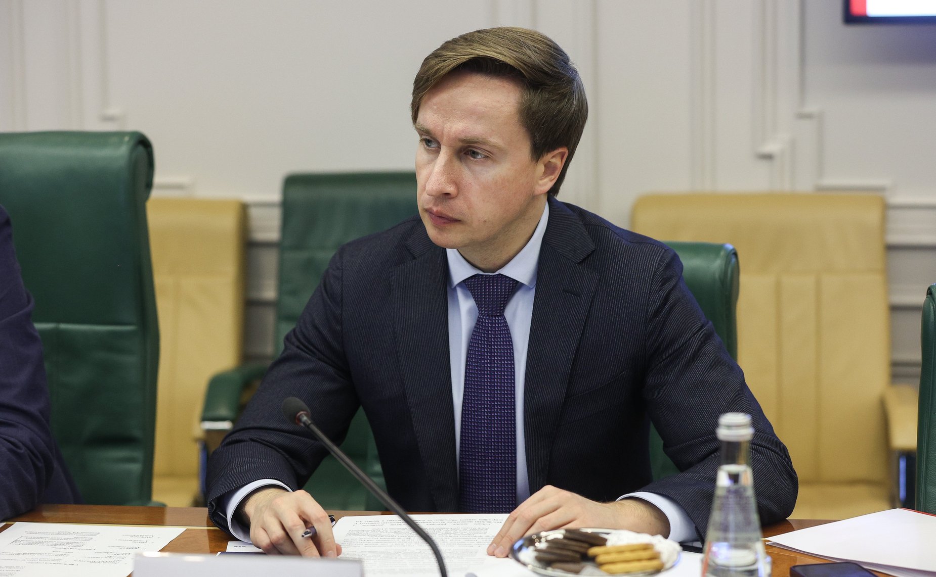 Встреча первого заместителя Председателя СФ Андрея Яцкина с Чрезвычайным и Полномочным Послом Республики Филиппины в РФ Игорем Гарлитом Байленом