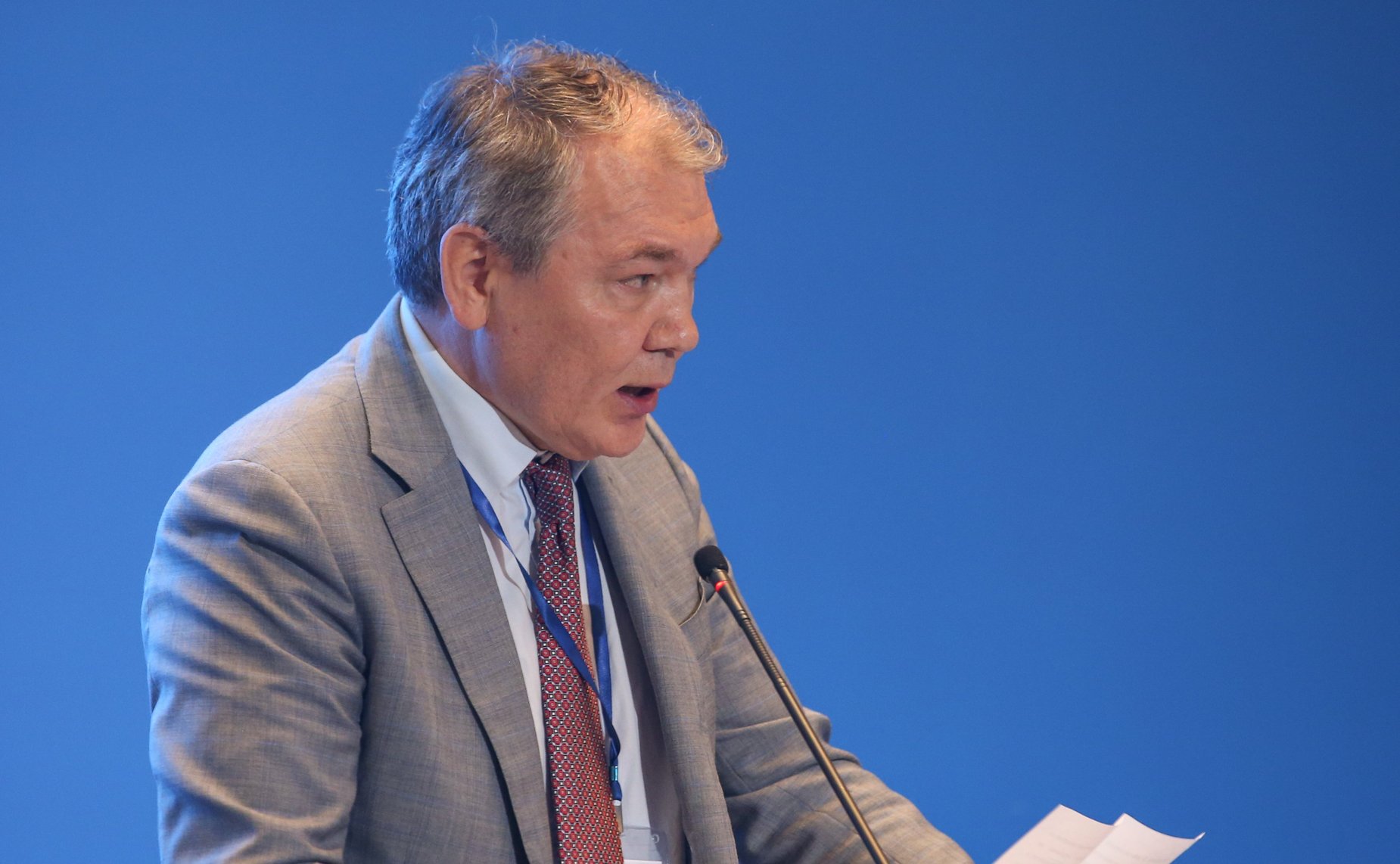 Пленарное заседание V Международного гуманитарного Ливадийского форума