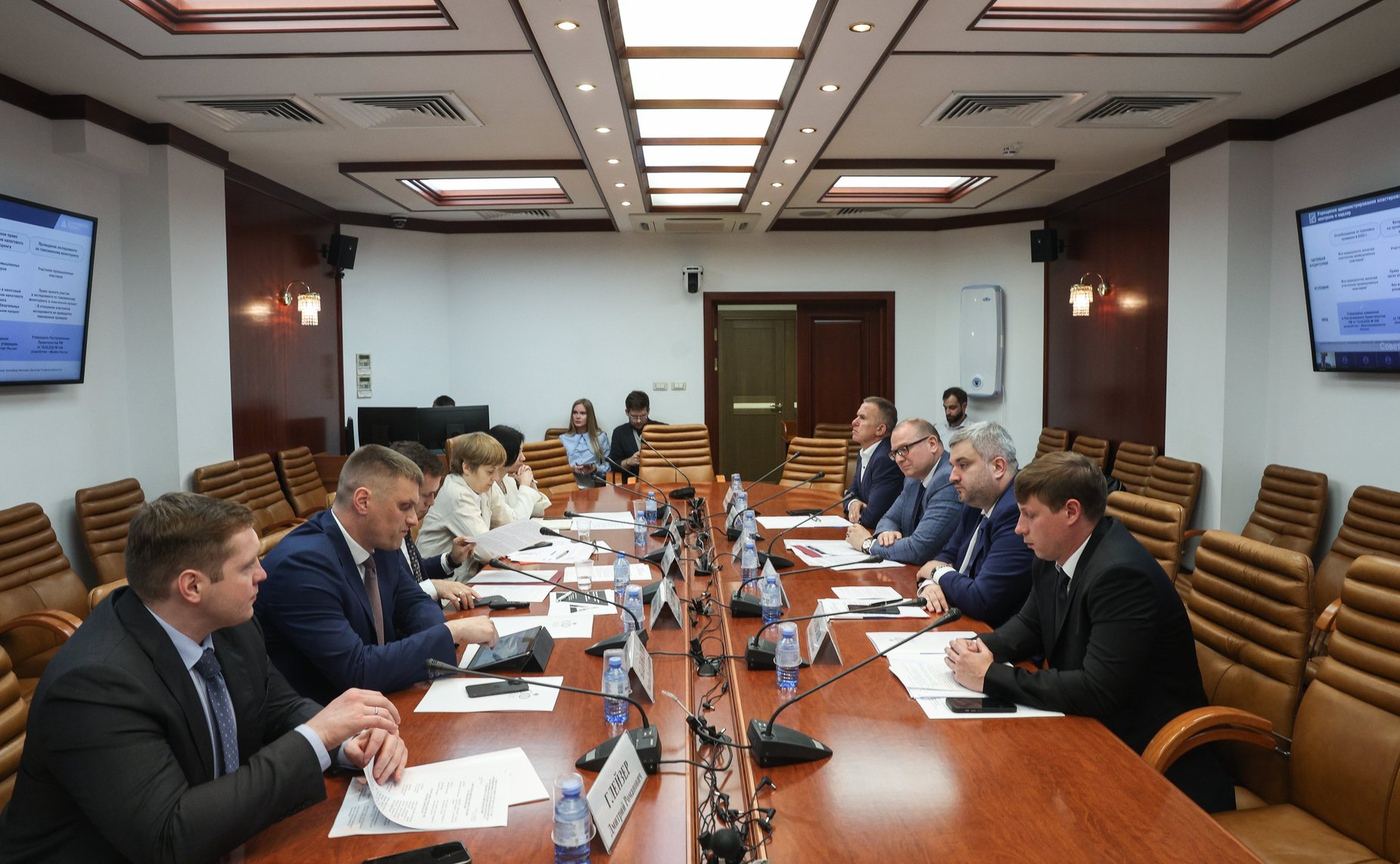 Круглый стол Комитета СФ по экономической политике