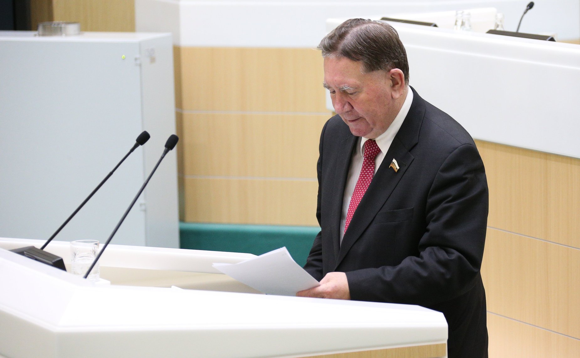 Александр Михайлов