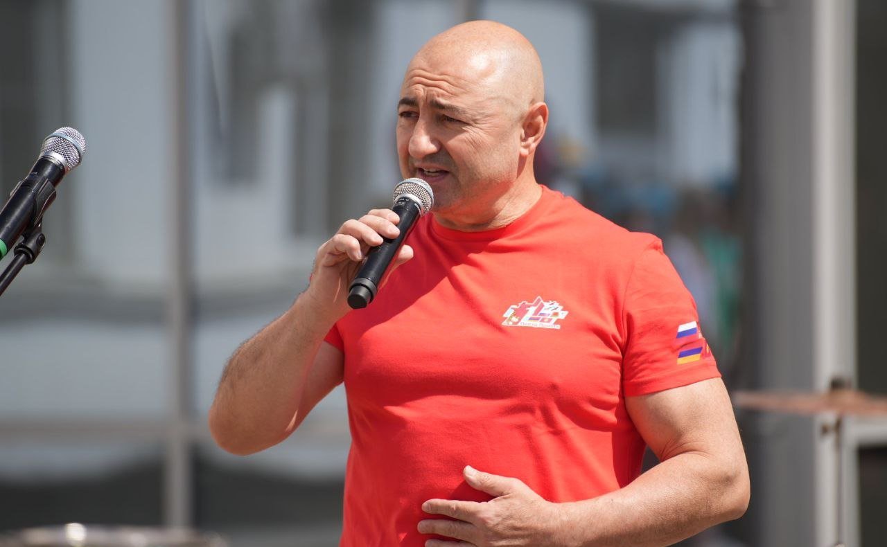 Александр Вайнберг