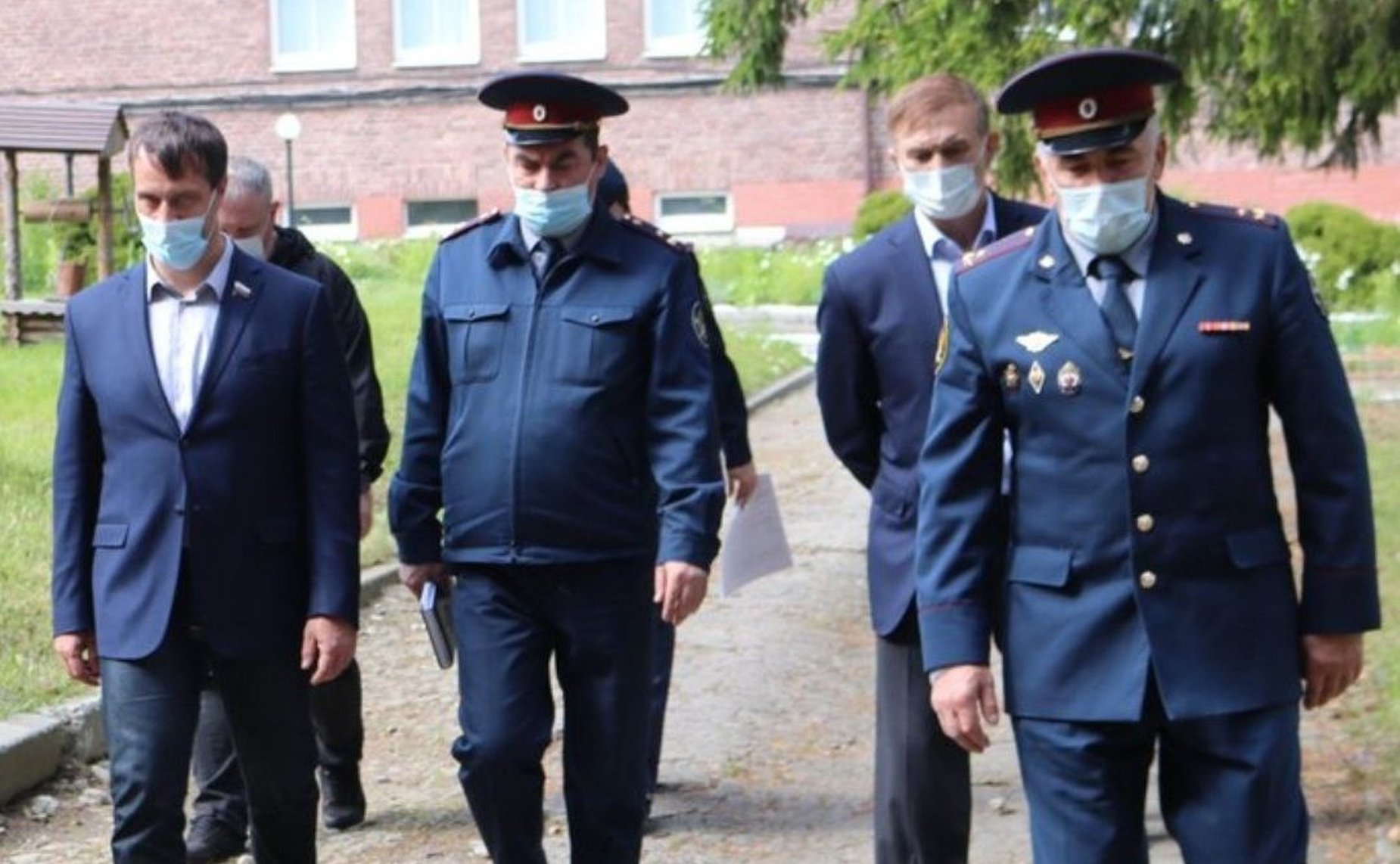 Эдуард Исаков в рамках рабочей поездки по Калининградской области осмотрел производственные и жилые помещения в Исправительной колонии №4 УФСИН России по Калининградской области