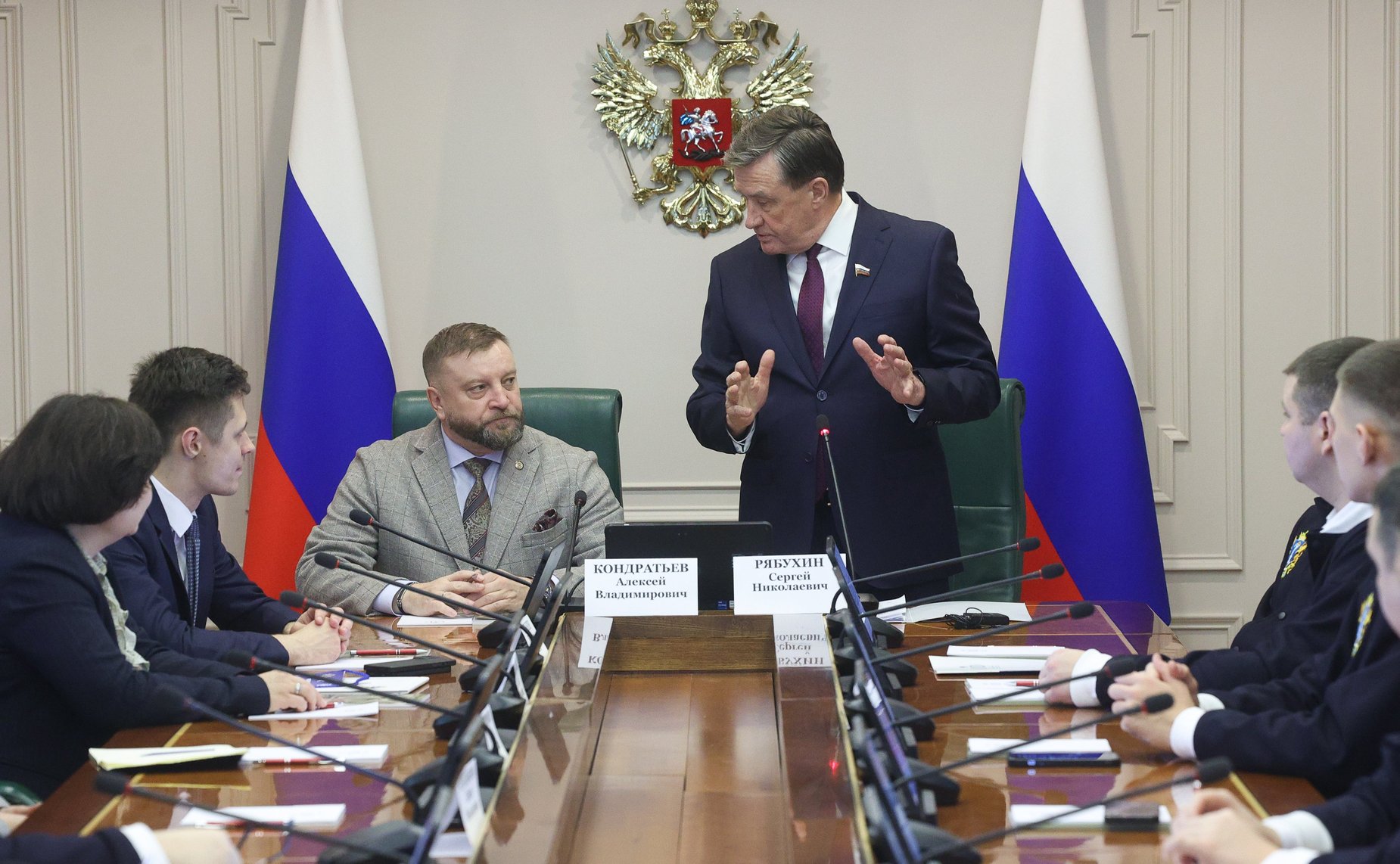 Встреча сенаторов Сергея Рябухина и Алексея Кондратьева с участниками программы «Герои Симбирской земли»