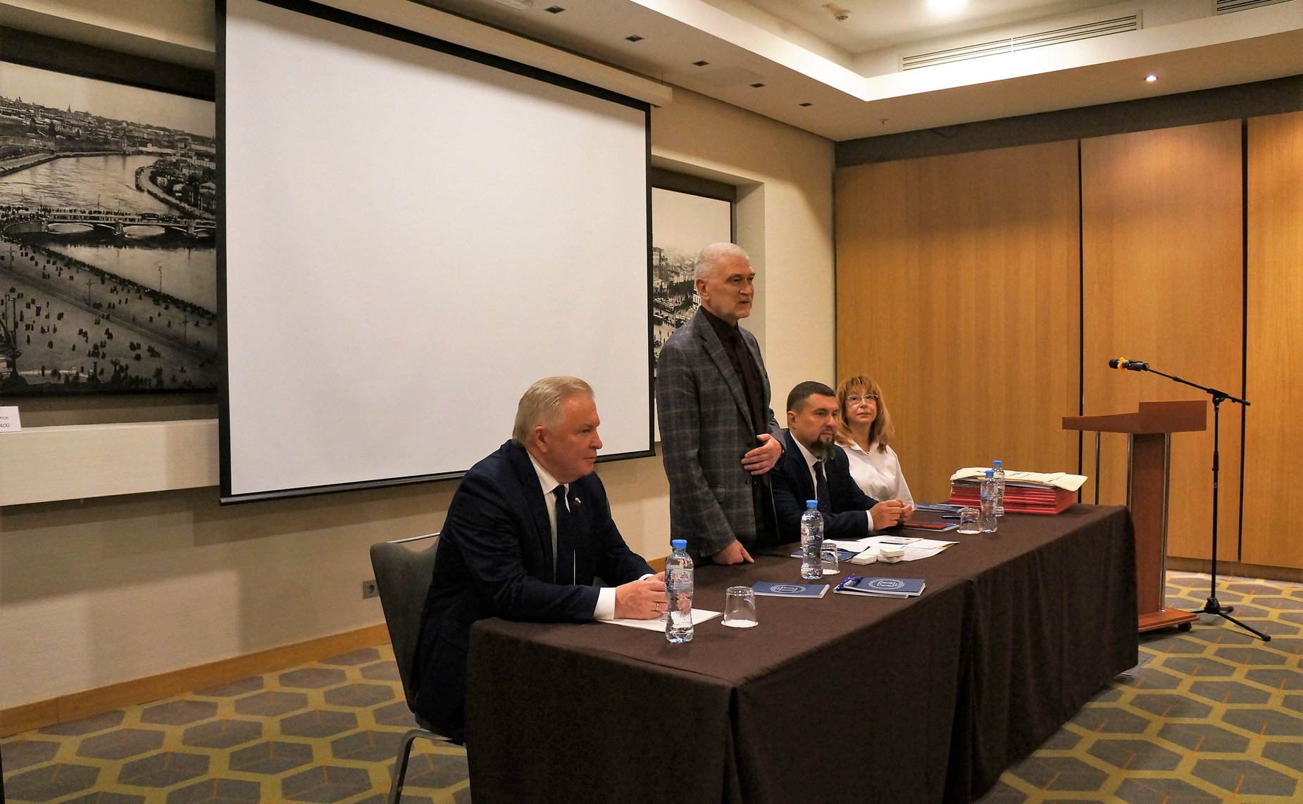 Вячеслав Наговицын принял участие в подведении итогов Международной специализированной выставки по сохранению и популяризации объектов культурного наследия