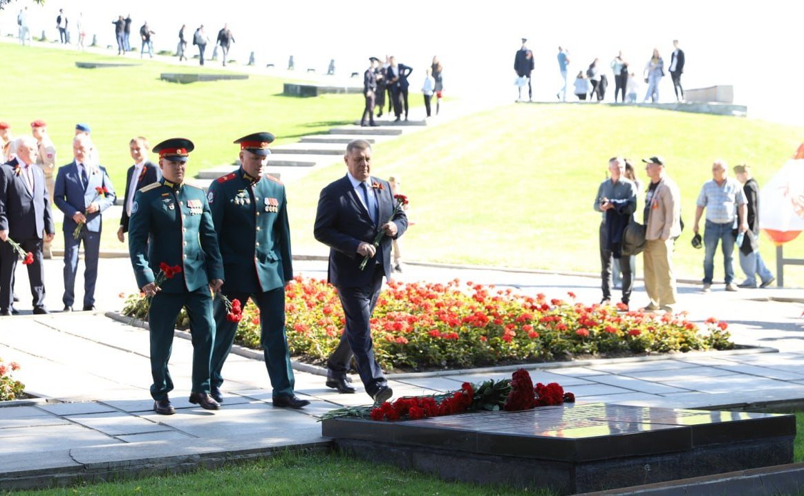 Николай Семисотов принял участие в торжественных мероприятиях в день 80-летия Великой Победы в городе-герое Сталинграде