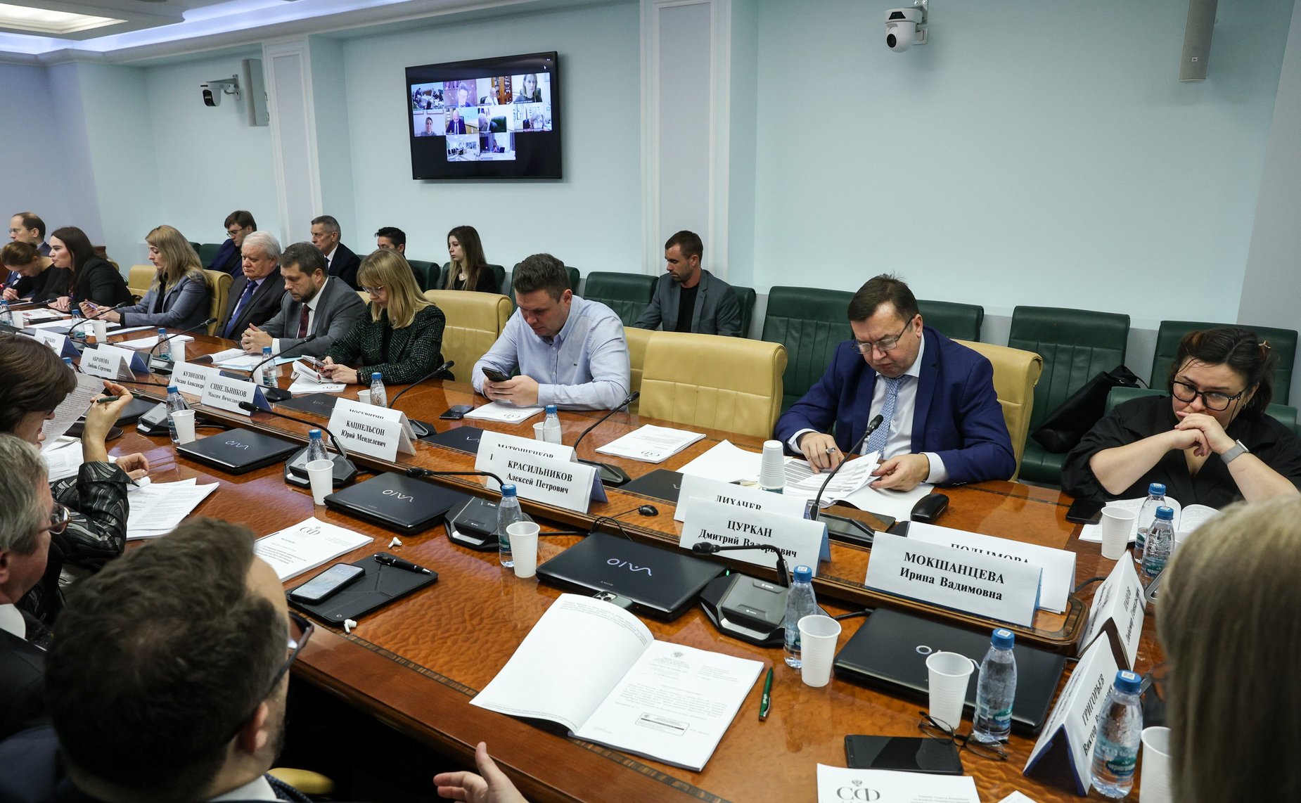 Круглый стол на тему «Совершенствование законодательства о техническом регулировании в области качества и безопасности сельскохозяйственной и пищевой продукции»