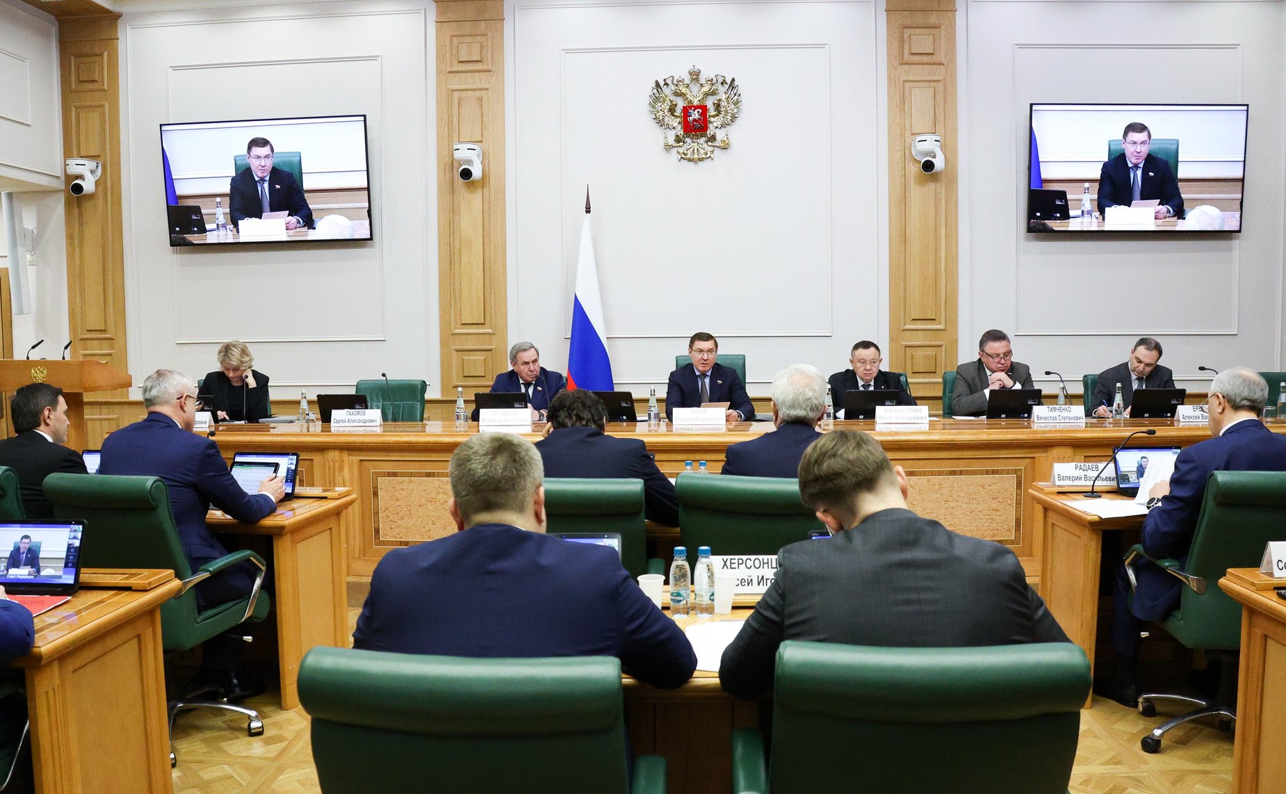 Заседание Совета по вопросам жилищного строительства и содействию развитию жилищно-коммунального комплекса при Совете Федерации