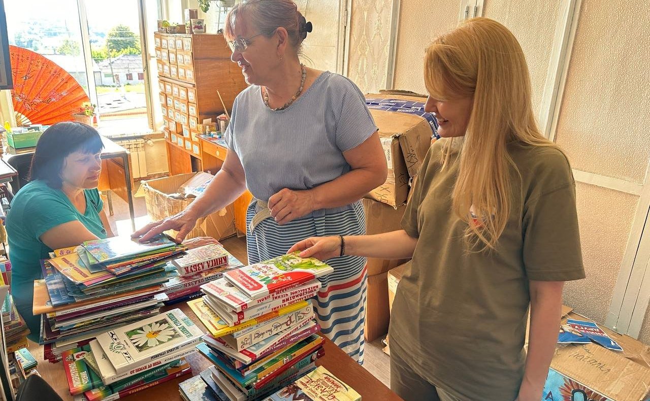 Дарья Лантратова проверила ход восстановления социальных объектов Марковского района ЛНР