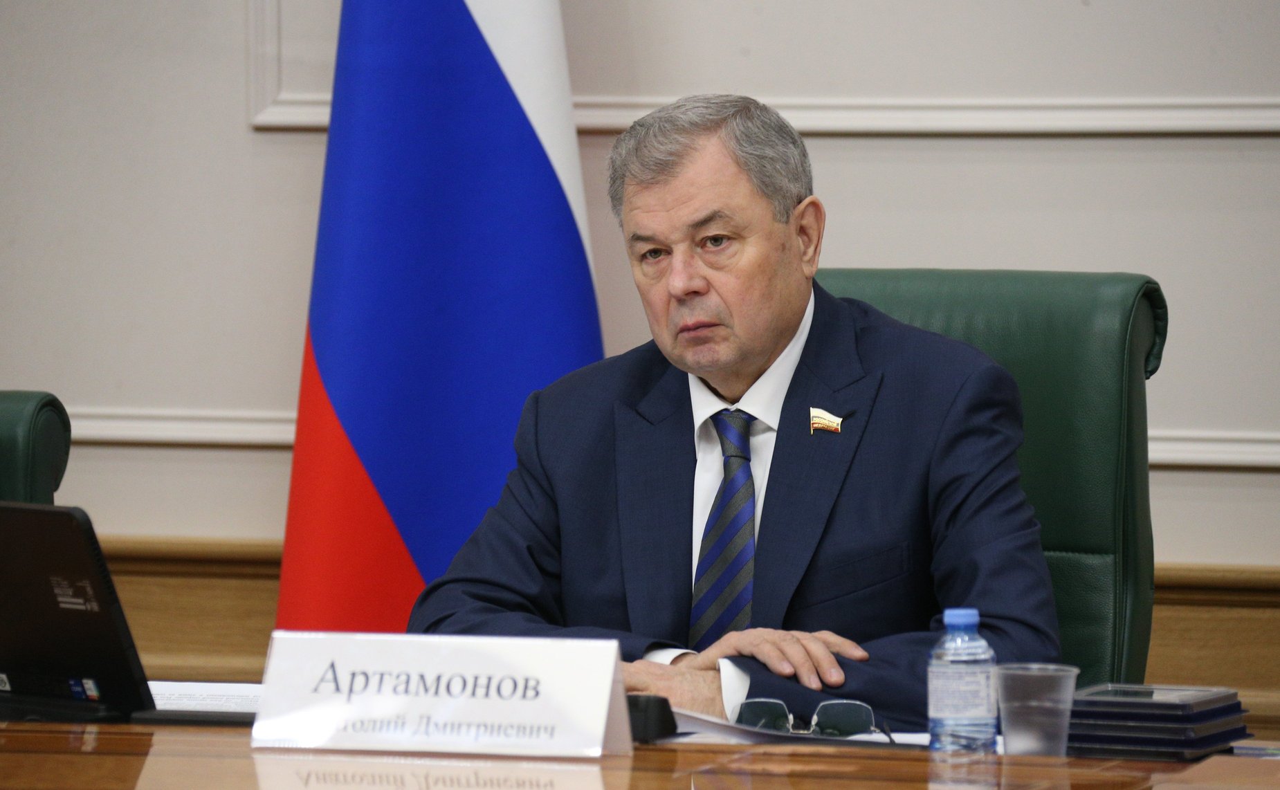 Анатолий Артамонов