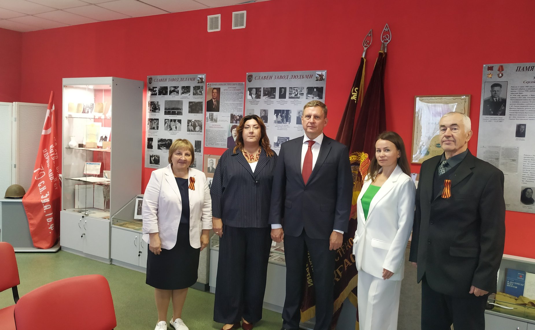 Андрей Епишин принял участие в открытии Памятного знака Герою Советского Союза Сергею Ушакову