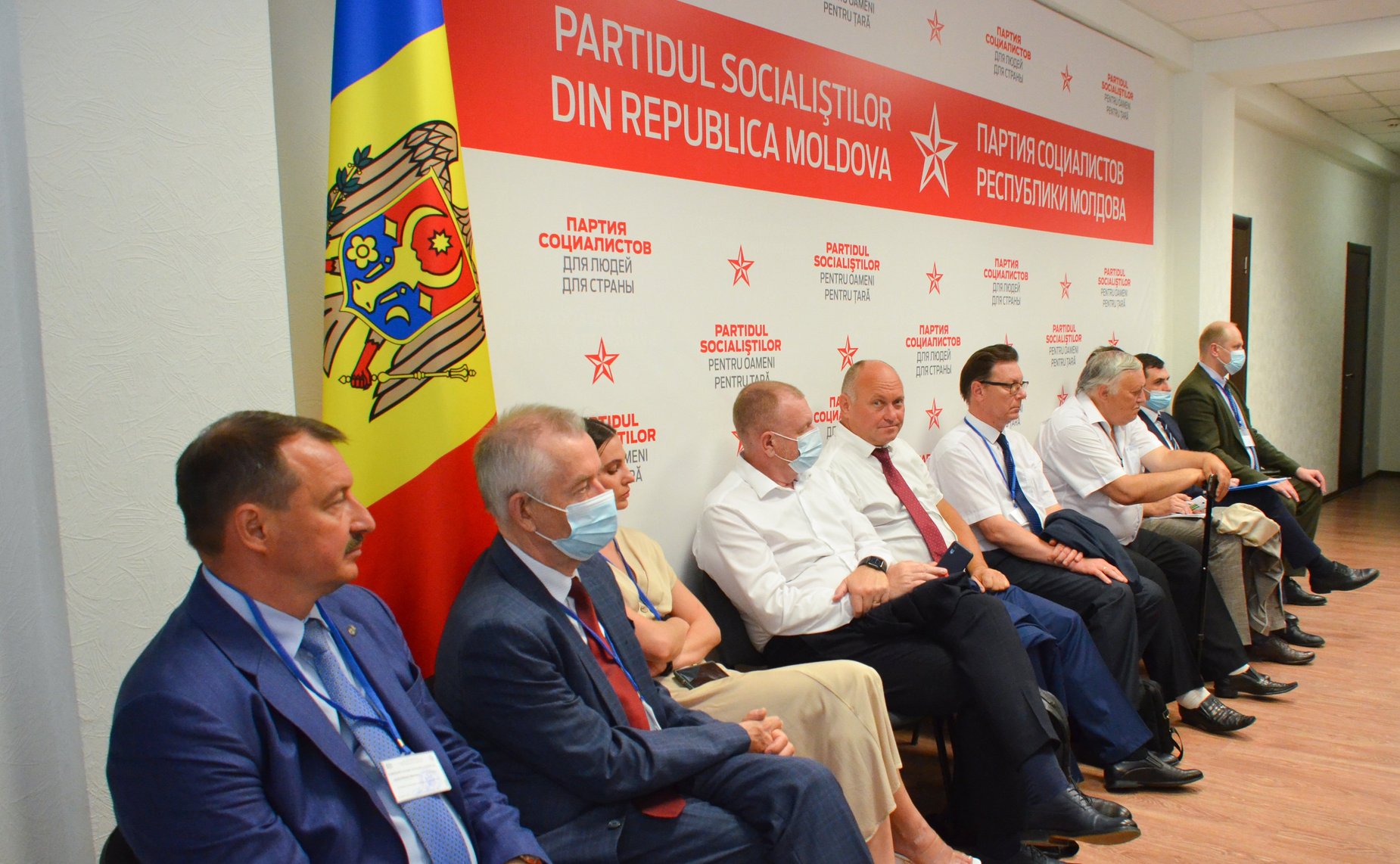 Участие сенаторов РФ в наблюдении за проведением парламентских выборов в Молдове