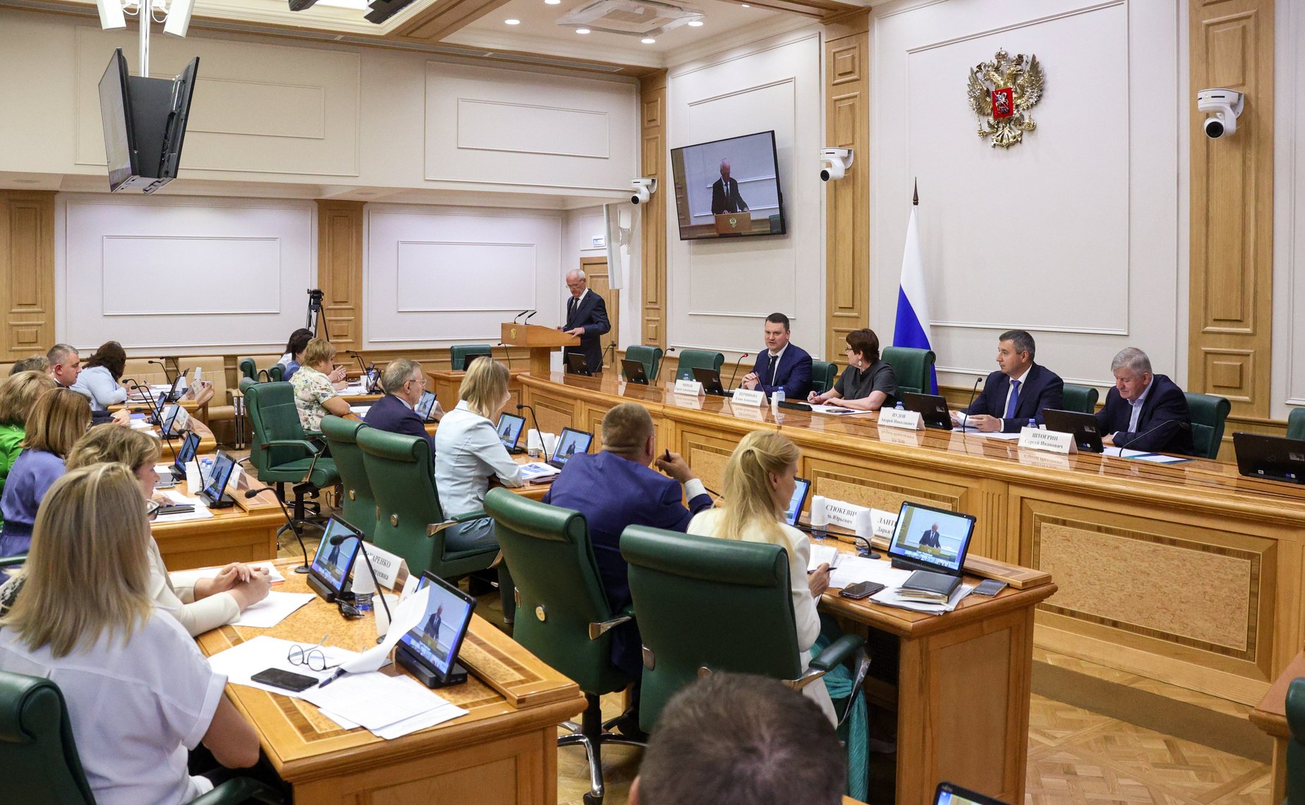Семинар-совещание Комитета Совета Федерации по социальной политике по вопросам пенсионного обеспечения жителей воссоединенных субъектов Российской Федерации