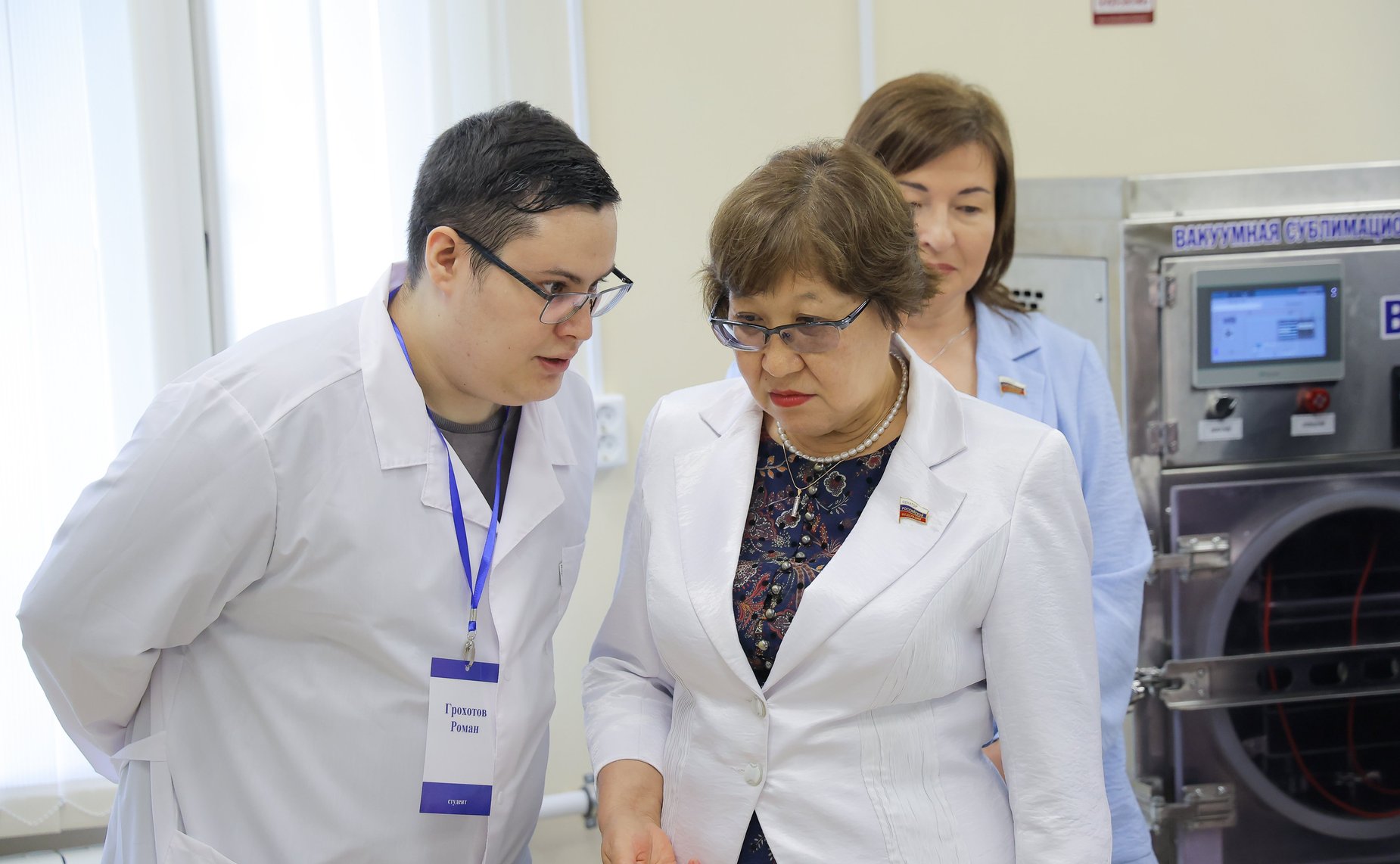 Выездное заседание Комитета СФ по науке, образованию и культуре «Развитие системы непрерывного образования для обеспечения технологического лидерства региона (на примере Вологодской области)». ВГМХА