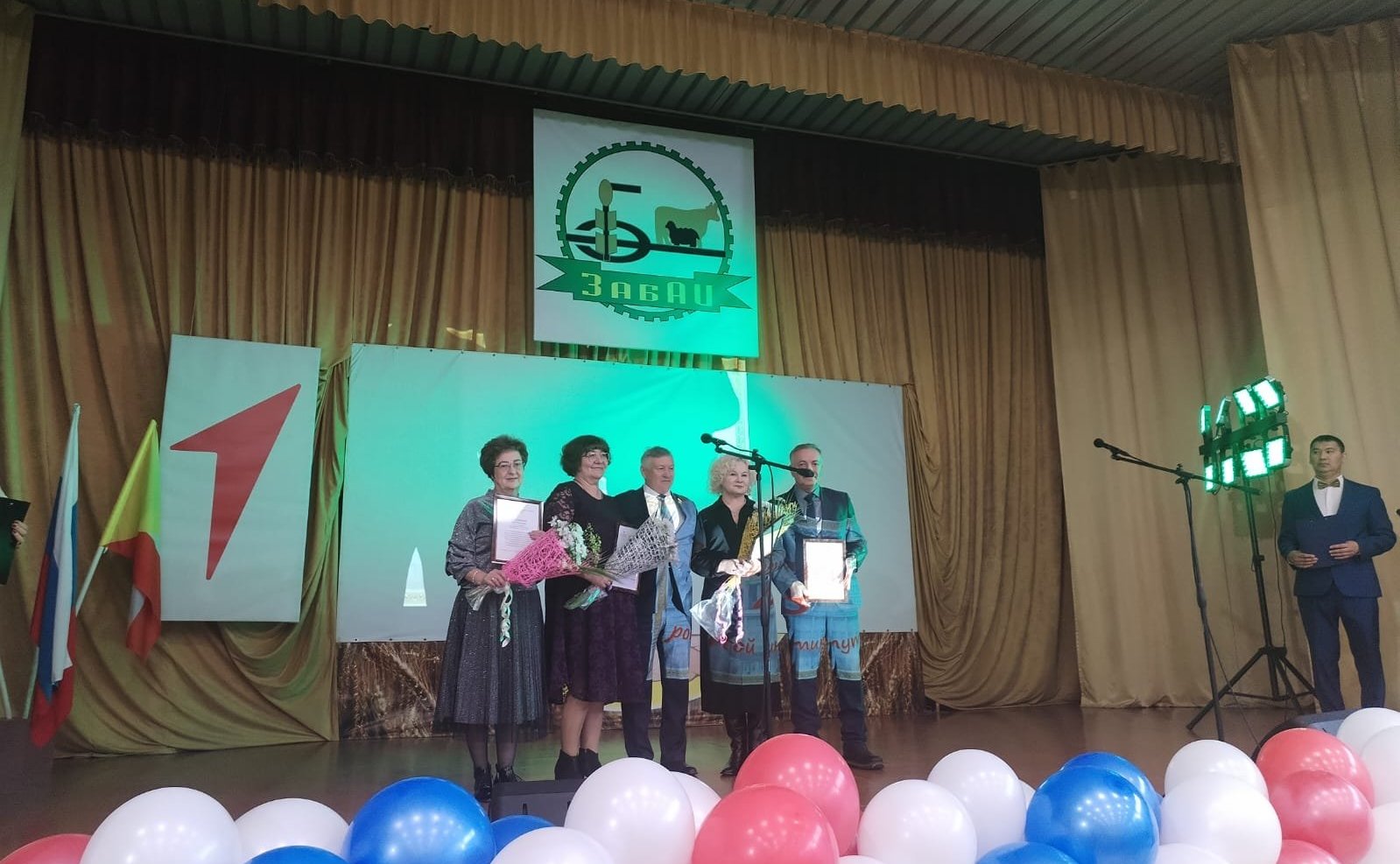 Сергей Михайлов на торжественном мероприятии поздравил с днем рождения Забайкальский аграрный институт