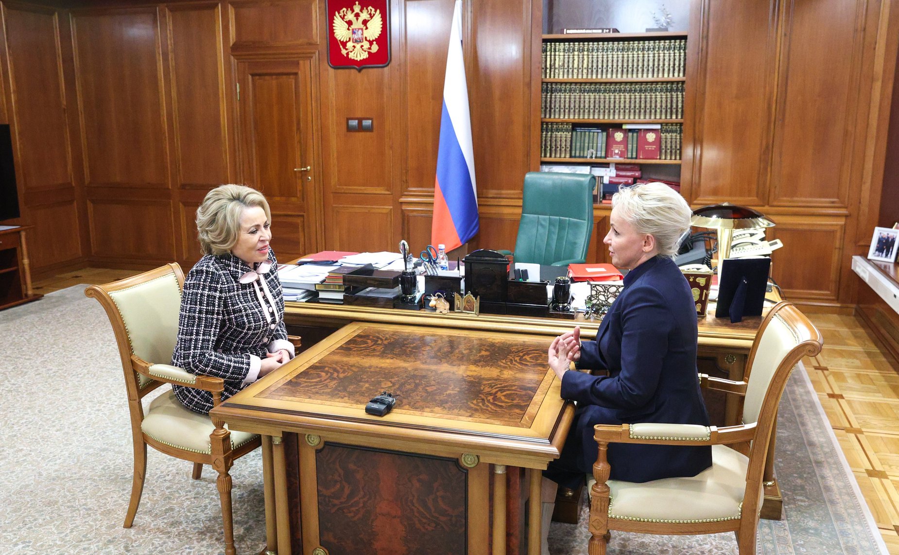 Валентина Матвиенко встретилась с временно исполняющей обязанности губернатора Еврейской автономной области (ЕАО) Марией Костюк