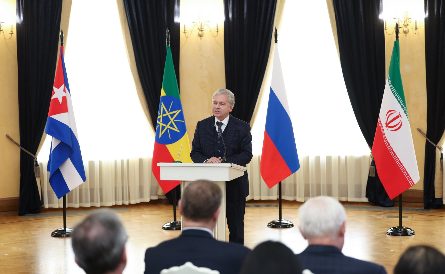 Церемония визирования заявления участников Парламентского движения столиц стран БРИКС