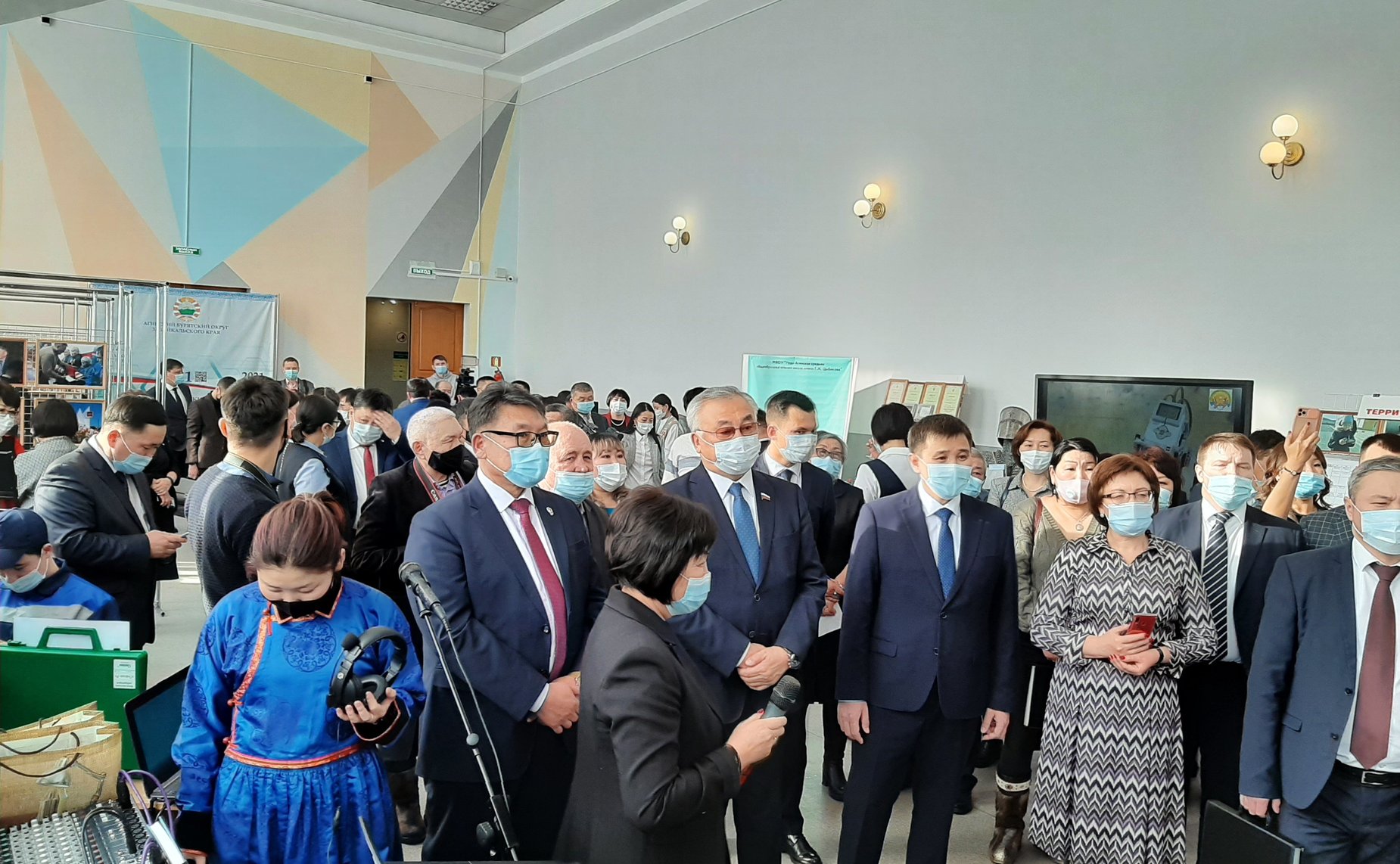 Баир Жамсуев в ходе региональной недели принял участие в совещании Администрации Агинского Бурятского округа Забайкальского края