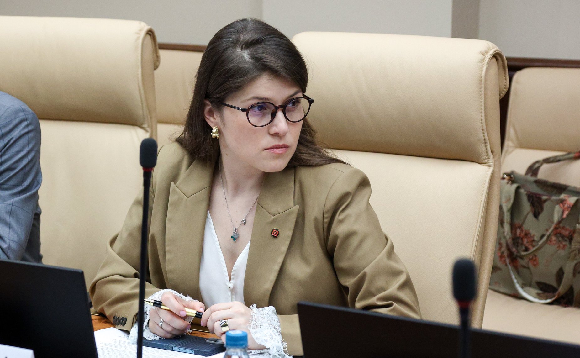 Совещание Комитета Совета Федерации по бюджету и финансовым рынкам «О мерах по снижению теневой занятости и легализации трудовых отношений»