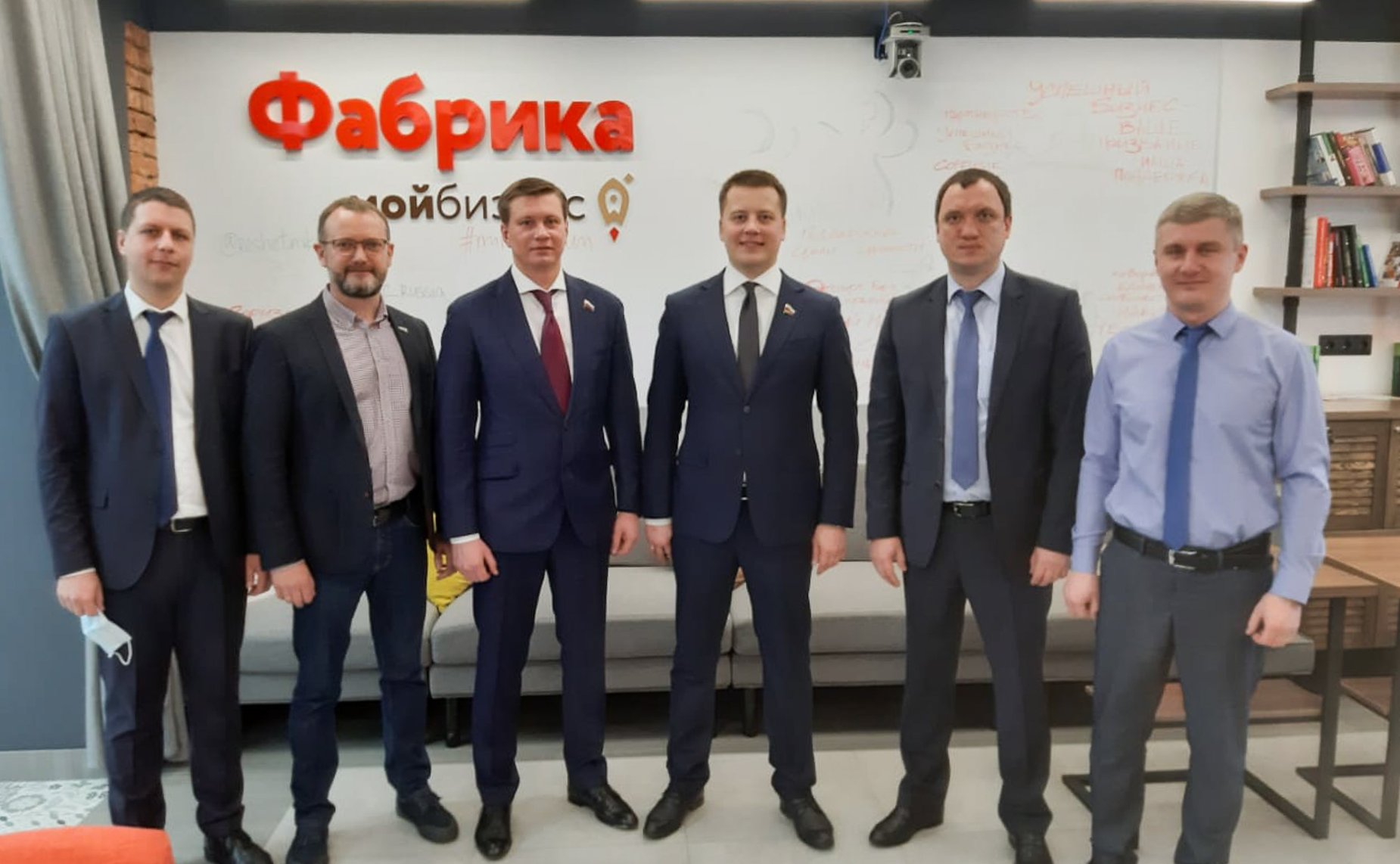 Сенаторы посетили Фабрику «Мой бизнес»