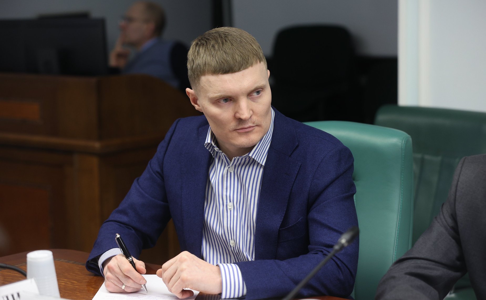 Совещание Комитета СФ по экономической политике «Об эффективности регулирования оборота табачной и никотинсодержащей продукции и о мерах по ее повышению»