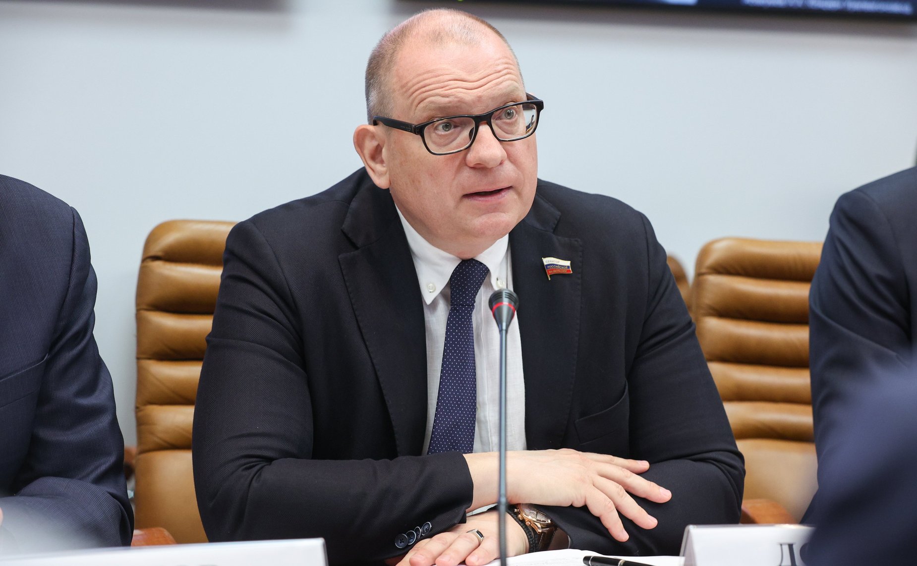 Константин Долгов