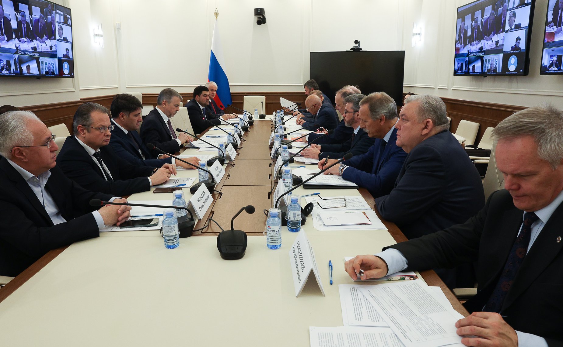 Совещание Комитета СФ по аграрно-продовольственной политики и природопользованию по вопросам стимулирования геологоразведочных работ в условиях внешнего санкционного давления