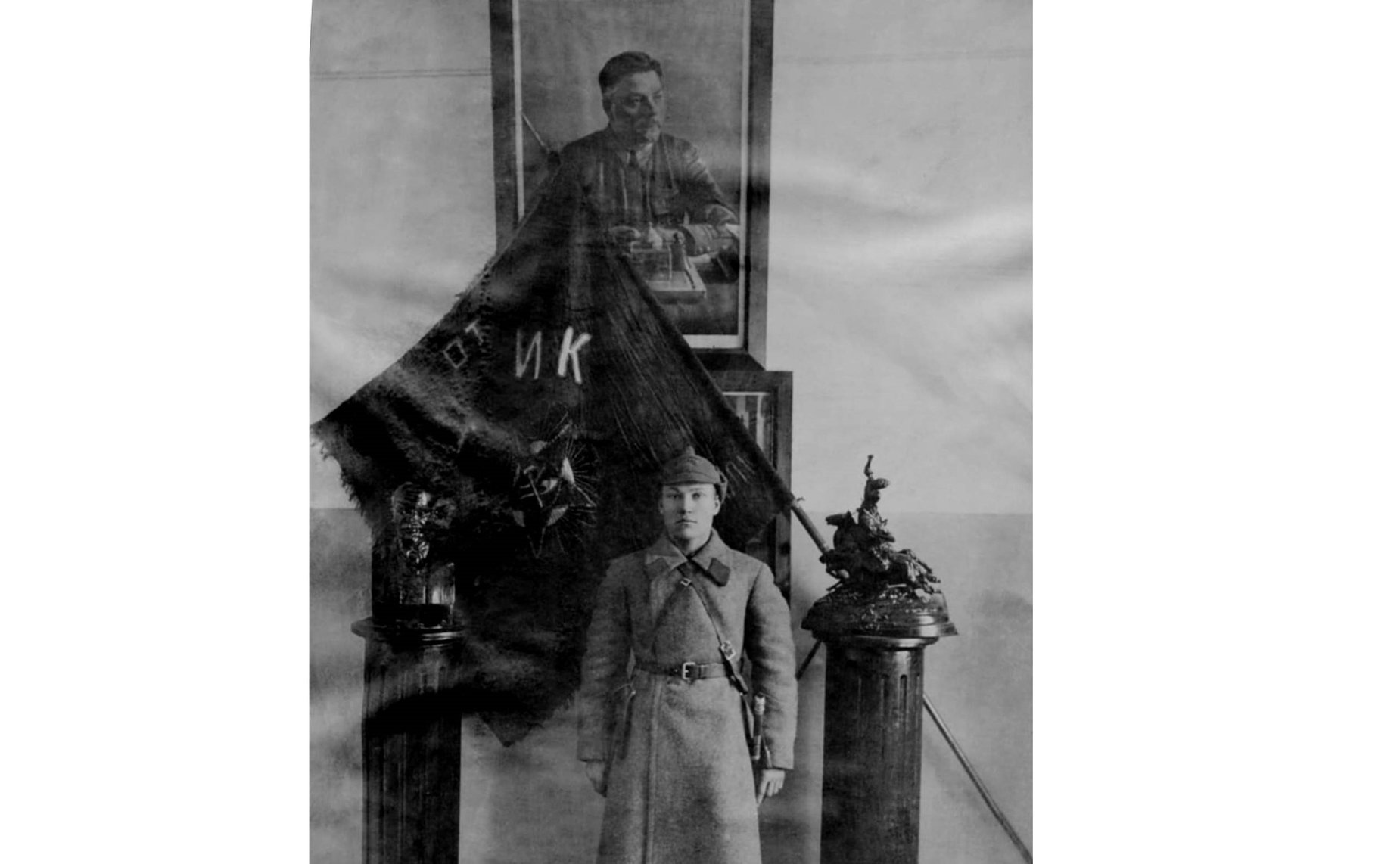 Данила Никифорович Шевченко (1904–1941). Имел звание старшины и участвовал в боях в составе действующей армии в 614-м кавалерийском эскадроне под Москвой. Погиб в бою 23 ноября 1941 года. Дед сенатора А.А. Шевченко