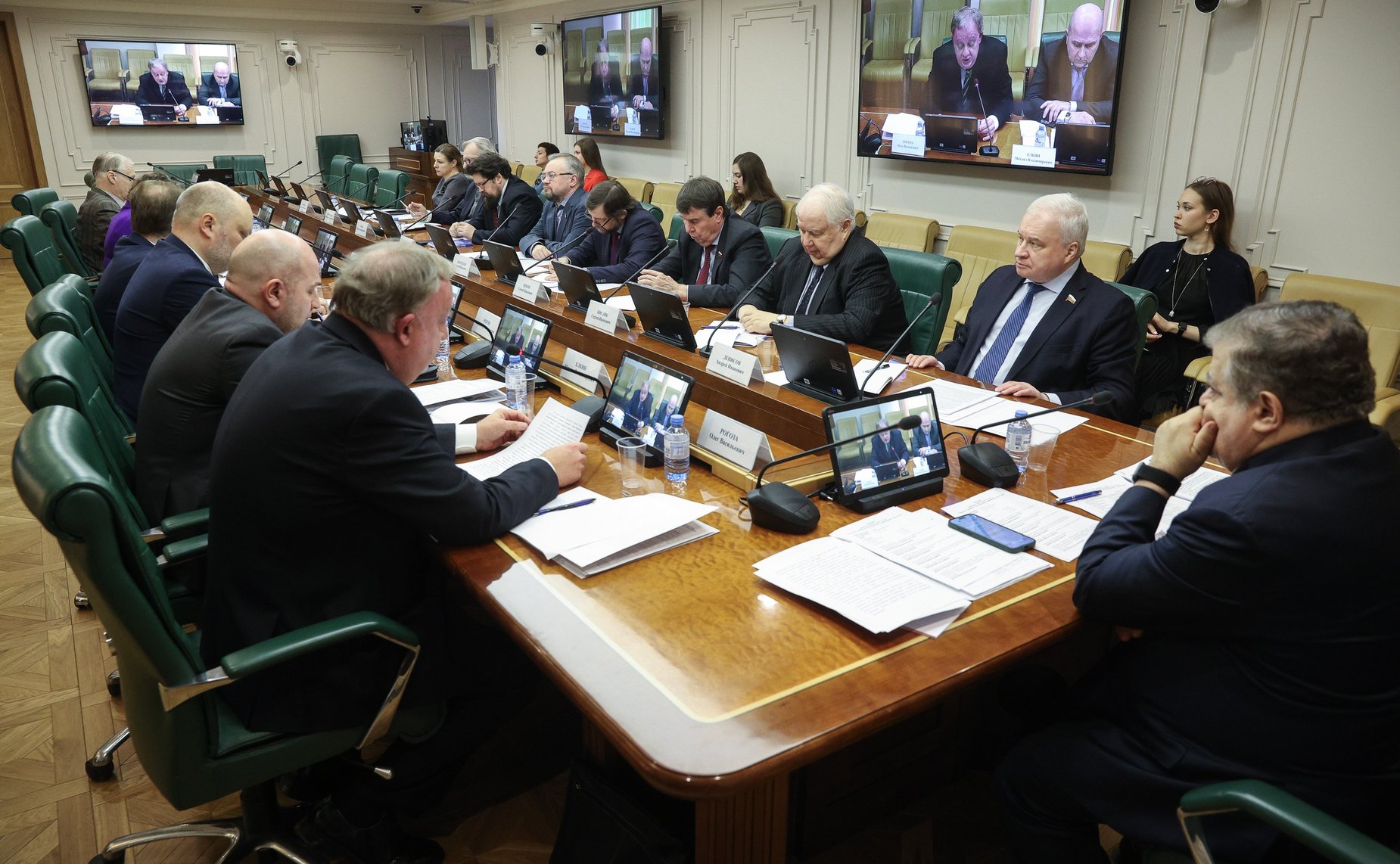 Круглый стол Комитета СФ по международным делам «Идеология «украинства» как основа проекта формирования «анти-России»