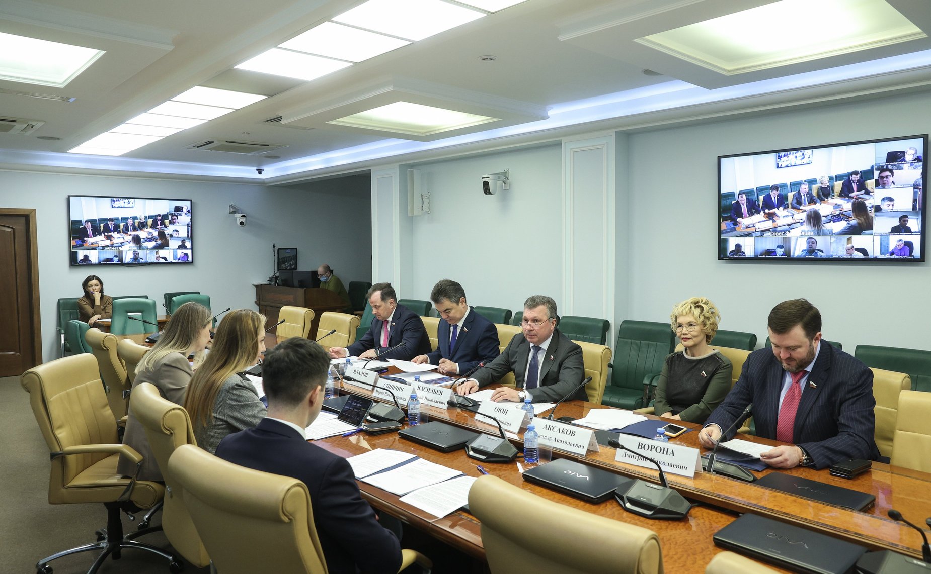 Круглый стол Комитета СФ по экономической политике