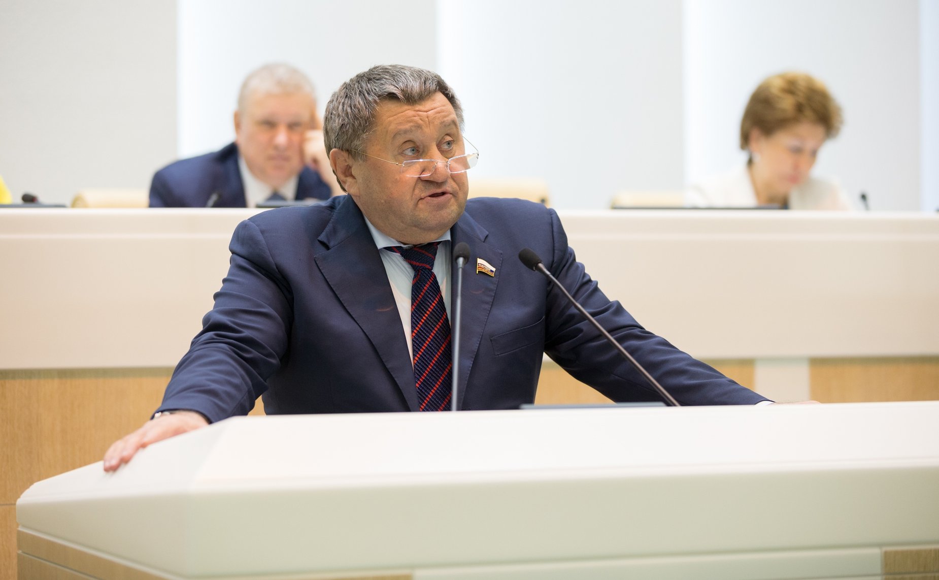 М. Пономарев