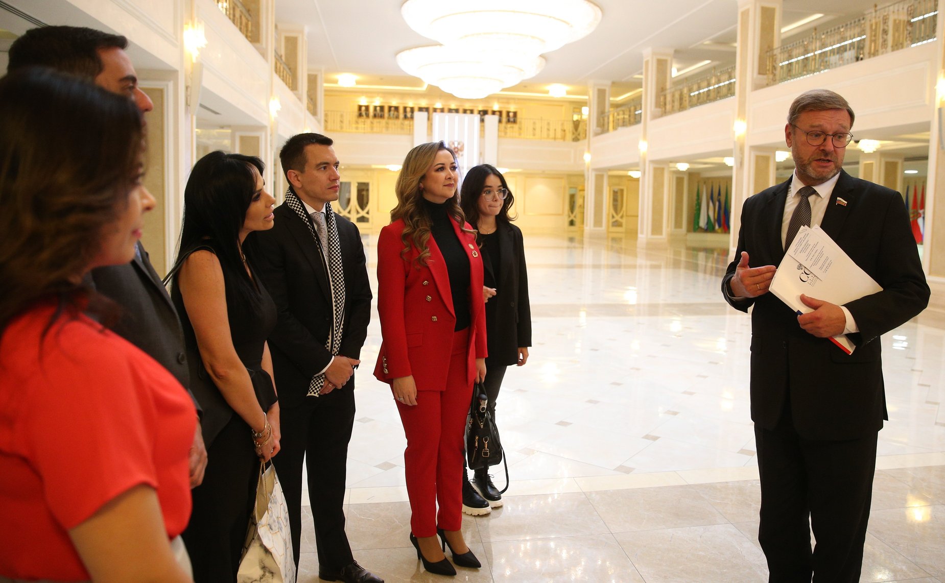 Константин Косачев провел встречу с первым заместителем Председателя Национальной ассамблеи Республики Эквадор Марселой Присцилой Ольгин Наранхо