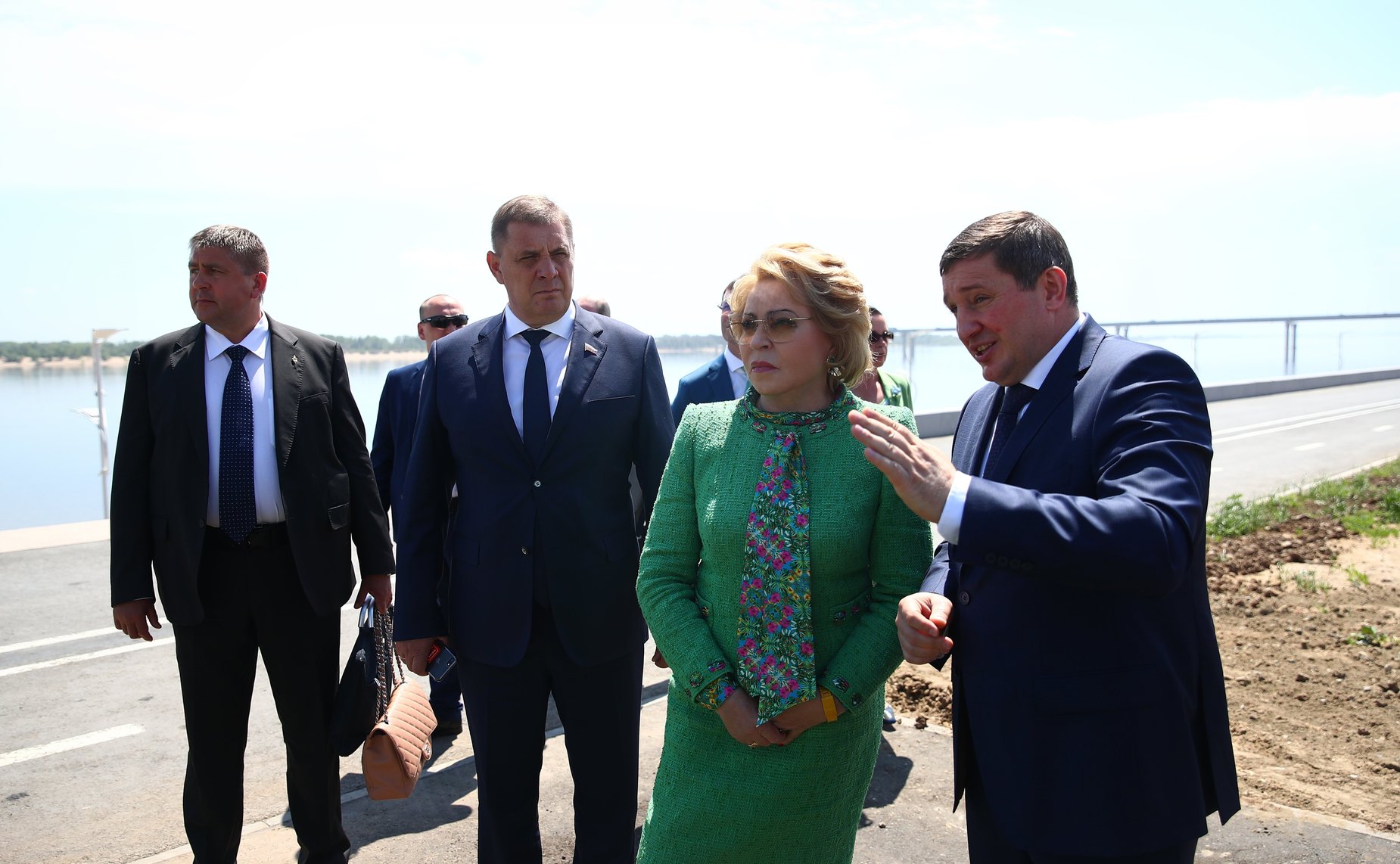 В. Матвиенко и губернатор Волгоградской области А. Бочаров