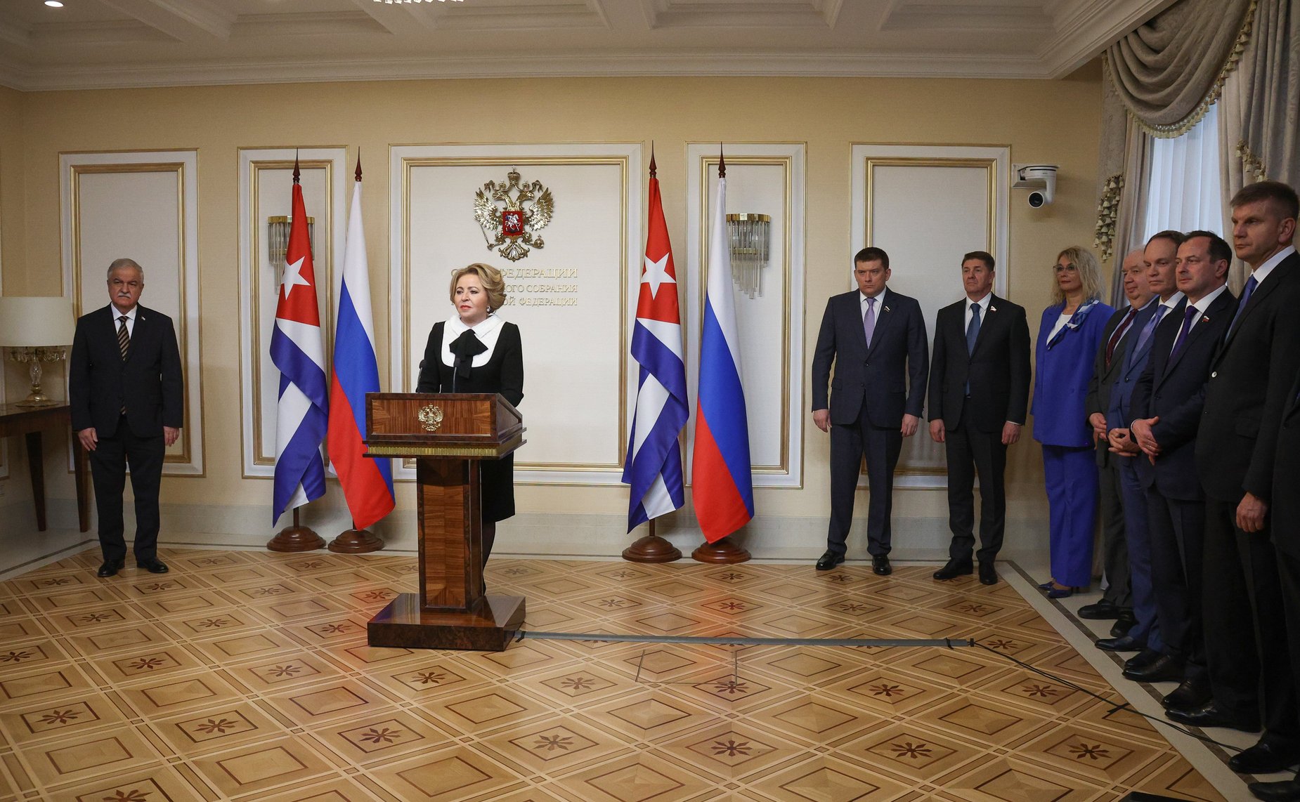 Председатель Совета Федерации Валентина Матвиенко провела встречу в формате видеоконференции с Председателем Национальной ассамблеи народной власти и Государственного совета Республики Куба Эстебаном Ласо Эрнандесом