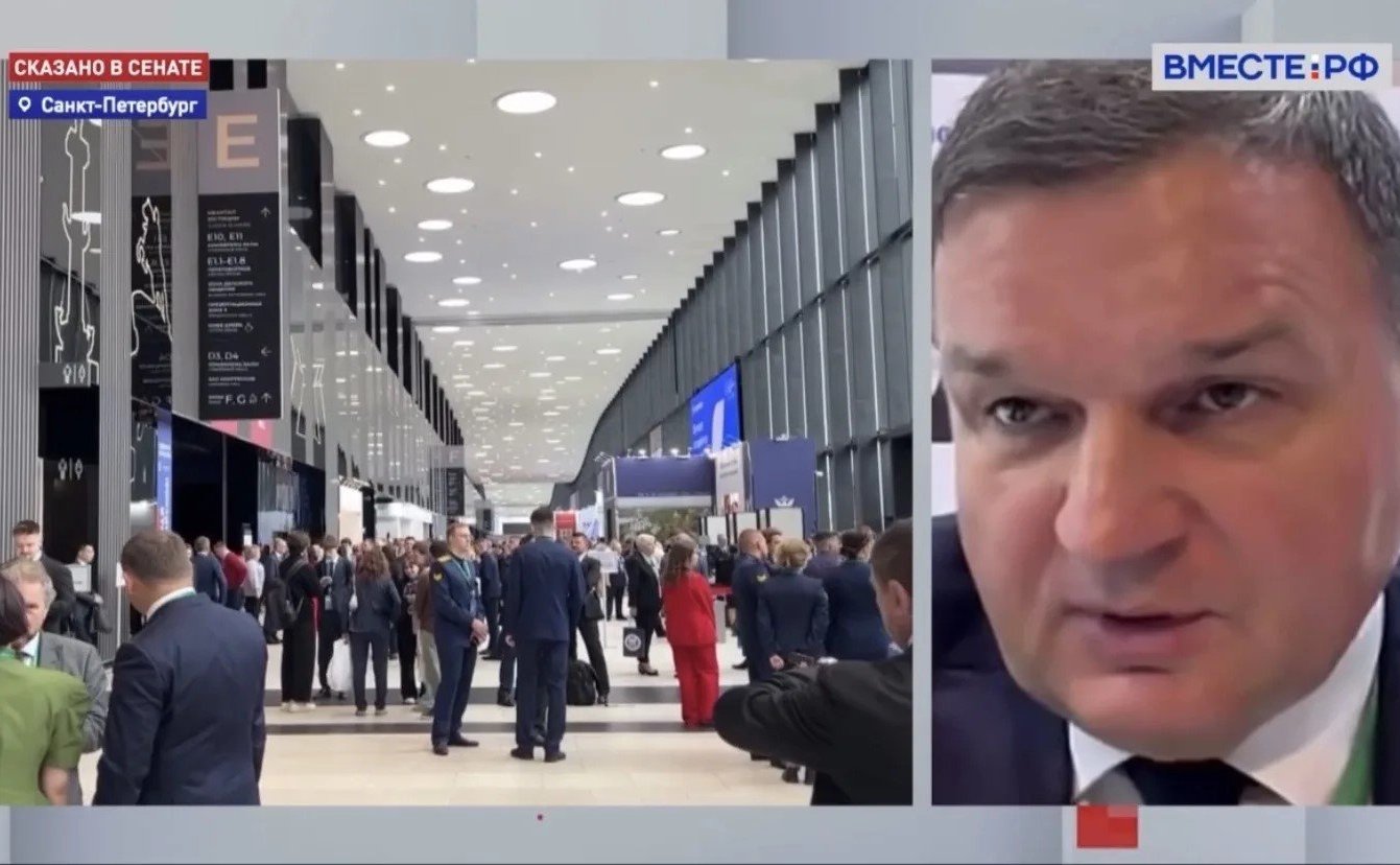 Сергей Перминов ответил на вопросы телеканала «Вместе-РФ» о состоявшемся на XIV Петербургском международном юридическом форуме (ПМЮФ) обсуждении проблематик электоральной экспертизы и вызовов предстоящим в сентябре выборам избирательного цикла ЕДГ-2026