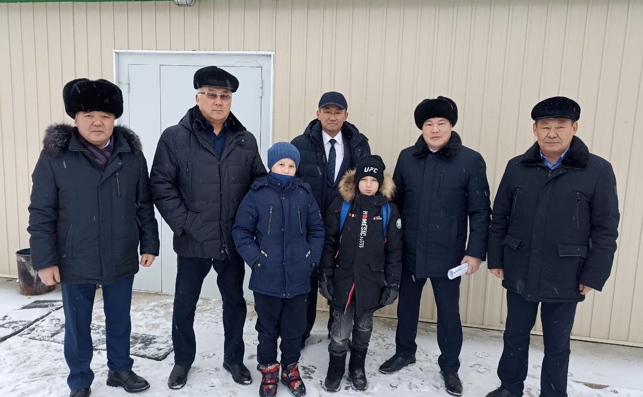 Баир Жамсуев посетил учреждения социальной сферы Агинского района