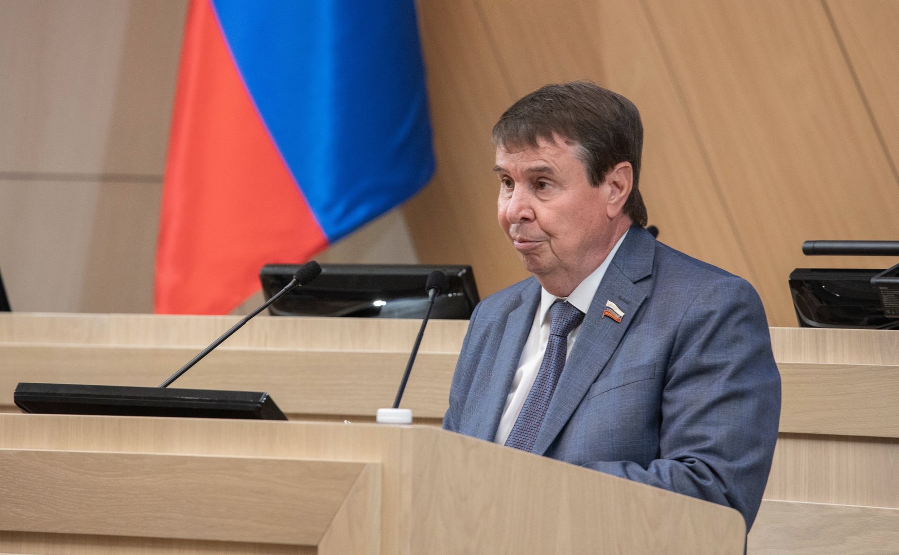 Сергей Цеков