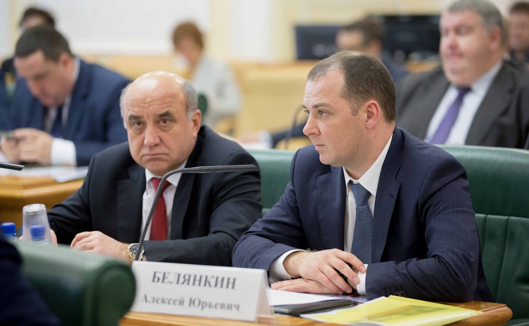 «Круглый стол» на тему «О реновации железнодорожного подвижного состава для пригородных перевозок пассажиров и наделении пригородных компаний имуществом»