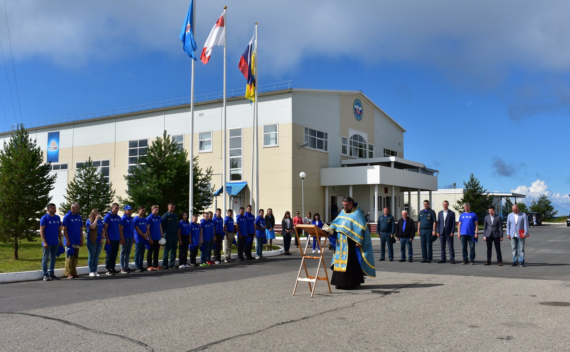 На базе Образовательного центра — кадетской школы «Корабелы Прионежья» стартовала первая экспедиция Русского географического общества «Плавучая школа»