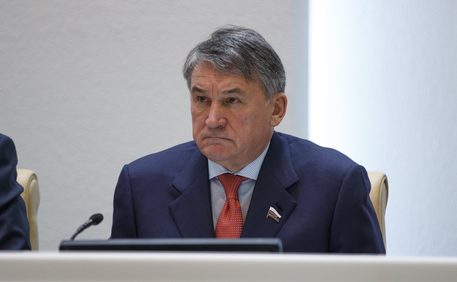 Ю. Воробьев