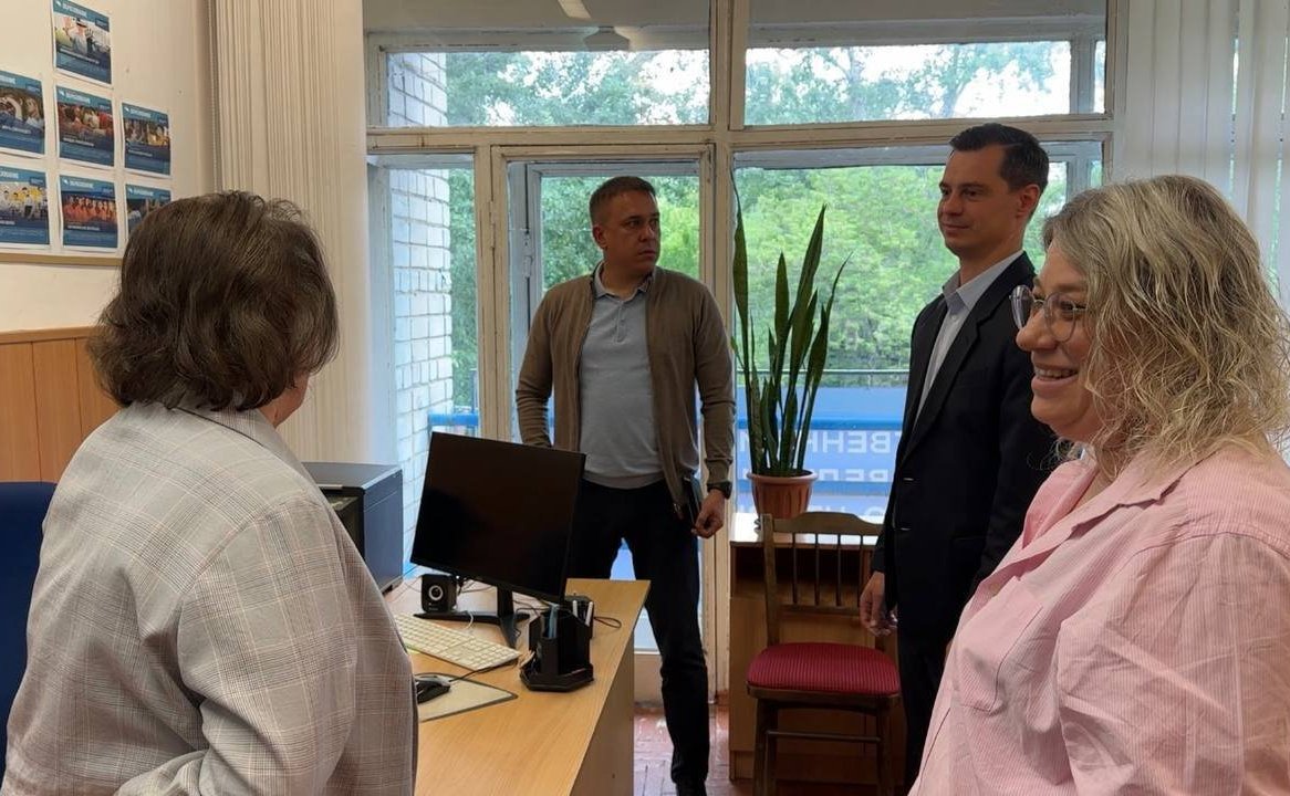 Айрат Гибатдинов провел рабочую встречу в областном электромеханическом колледже